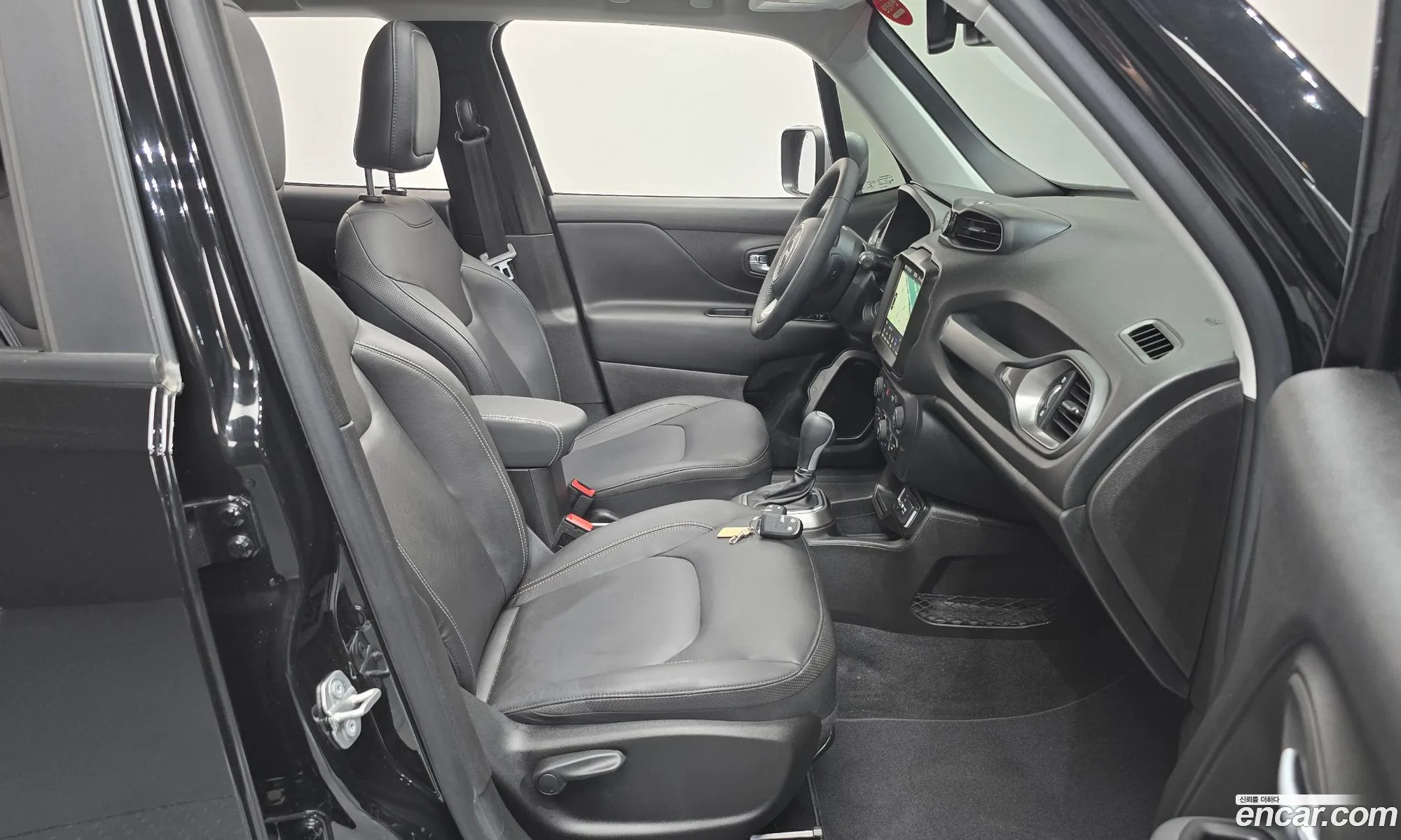 Jeep Renegade 2022 — 26