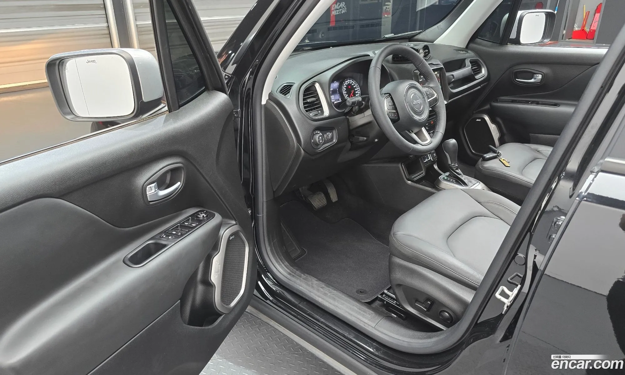 Jeep Renegade 2022 — 25