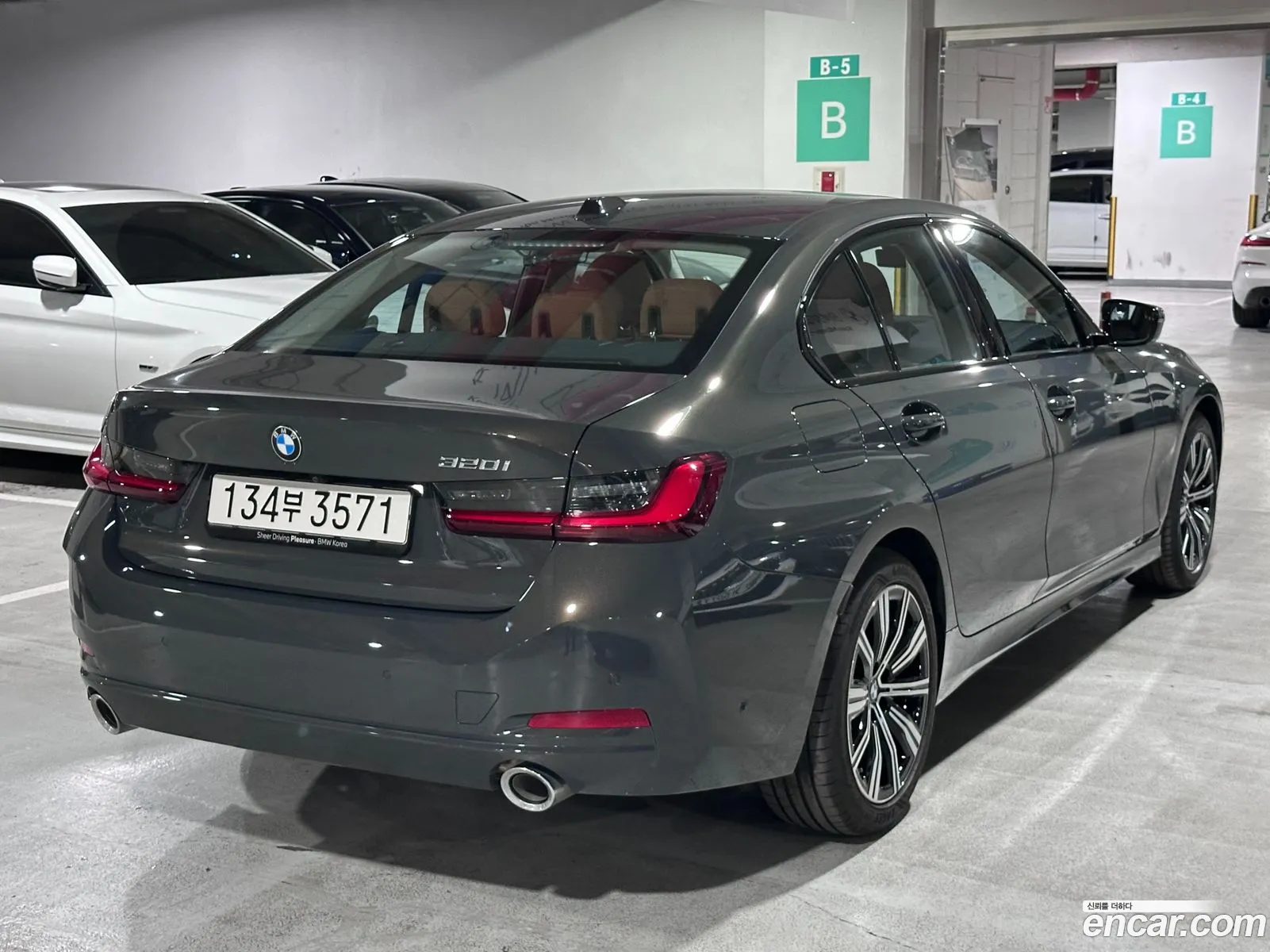 BMW 3 Series 2025 — 5