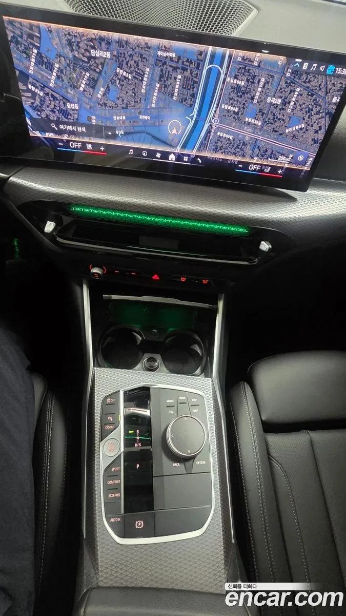 BMW 3 Series 2025 — 9