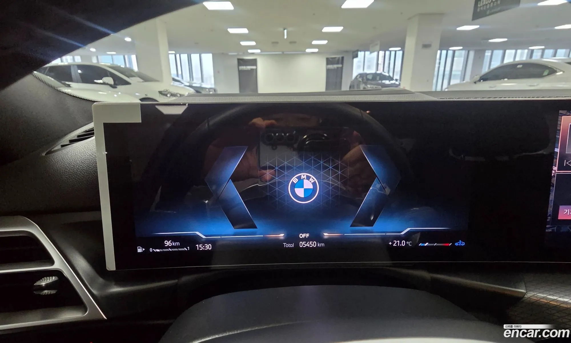 BMW 3 Series 2025 — 19