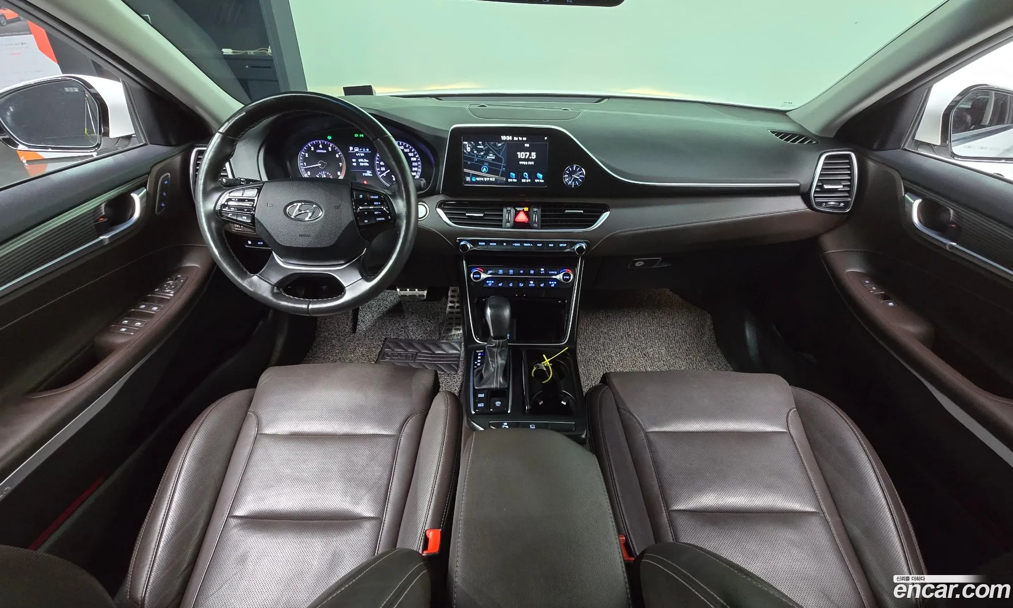Hyundai Grandeur IG 2018 — 3