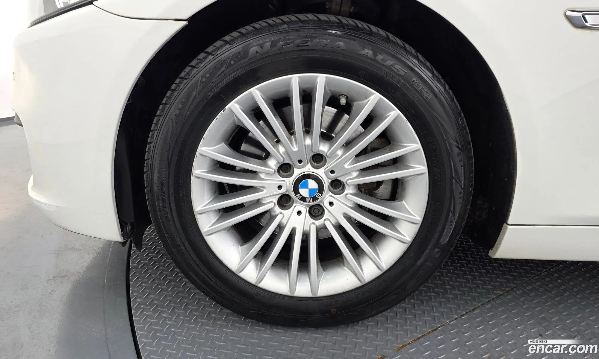 BMW 5 Series 2015 — 6