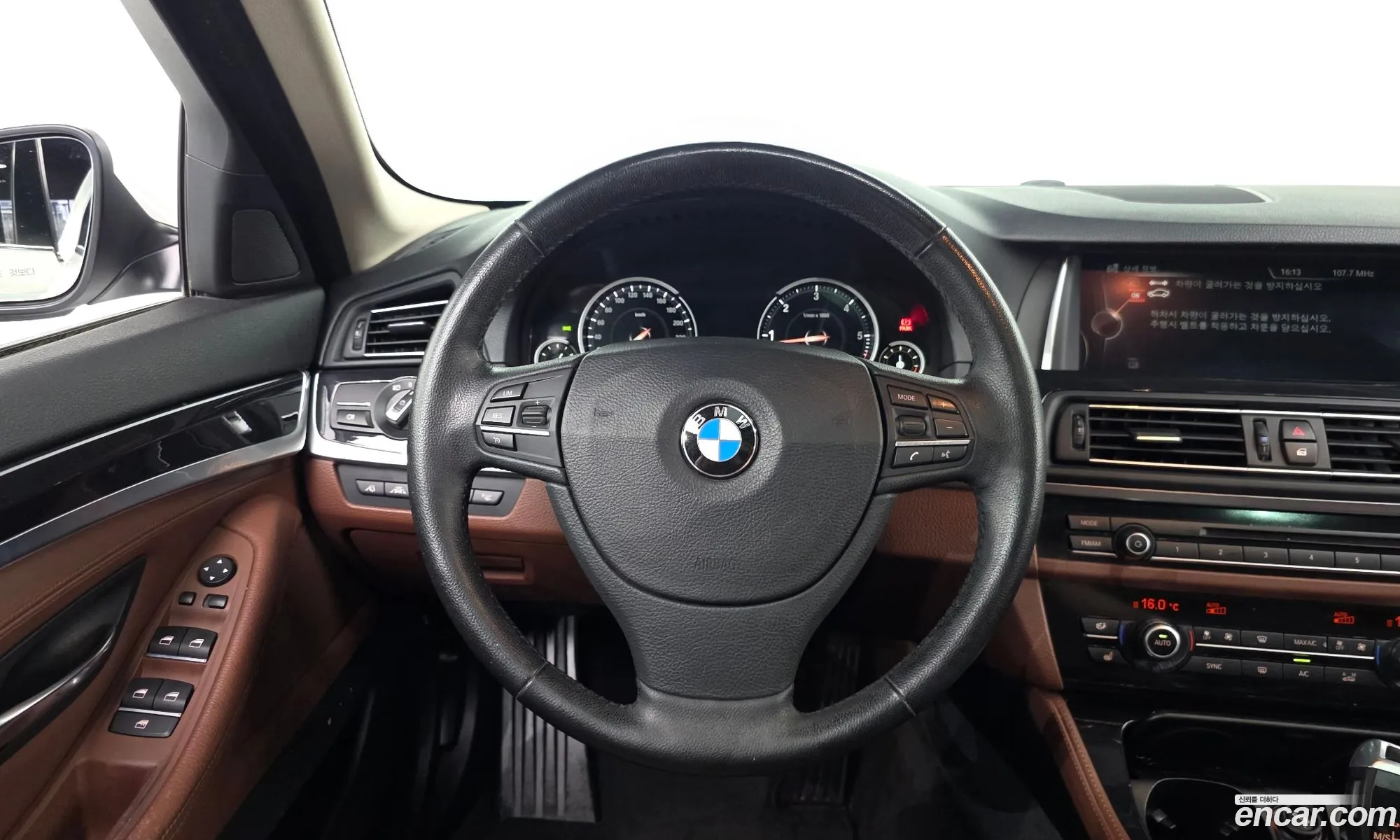 BMW 5 Series 2015 — 15