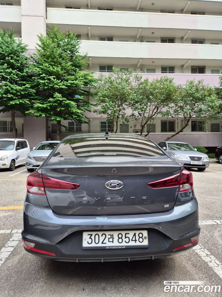 Hyundai Elantra AD 2019 — 2