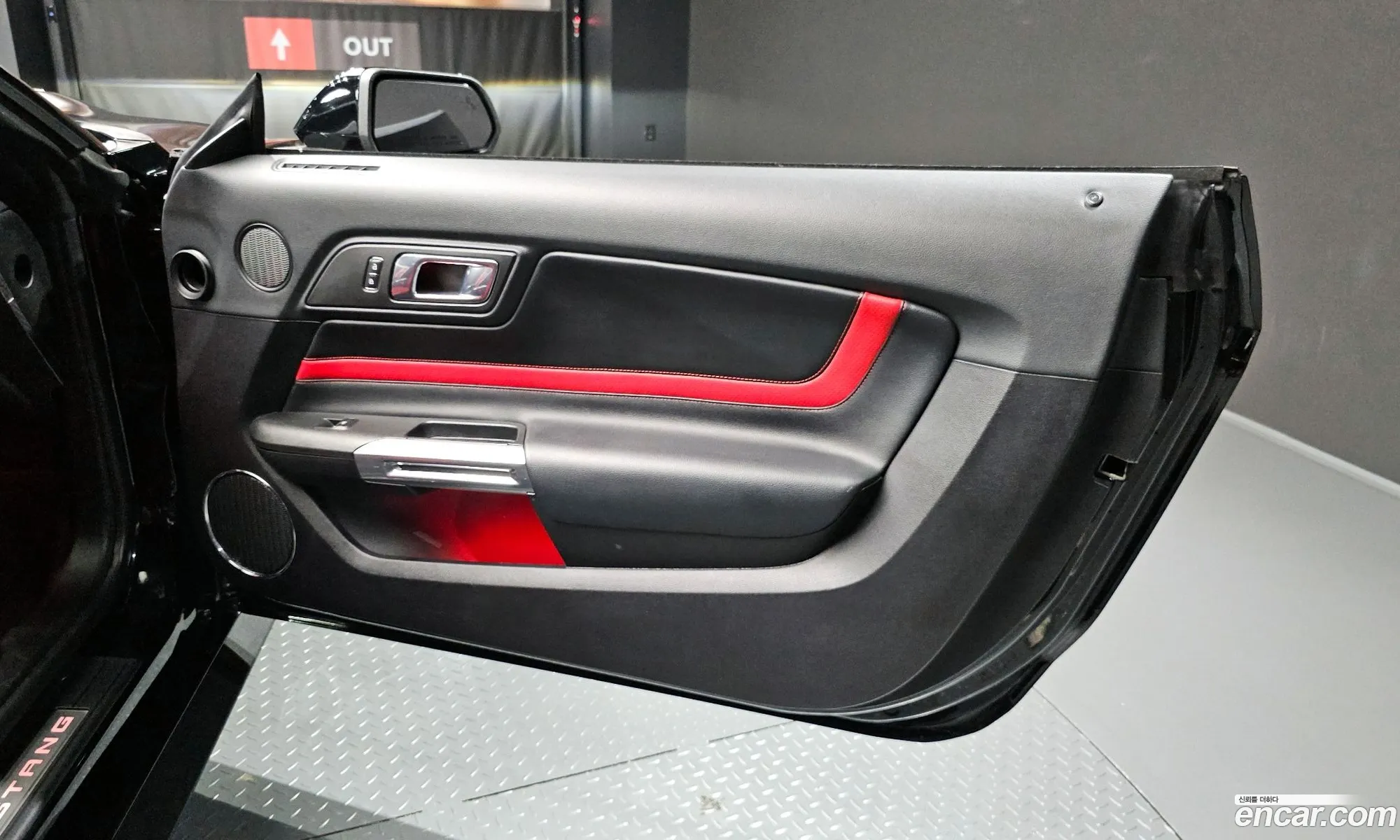 Ford Mustang 2018 — 21