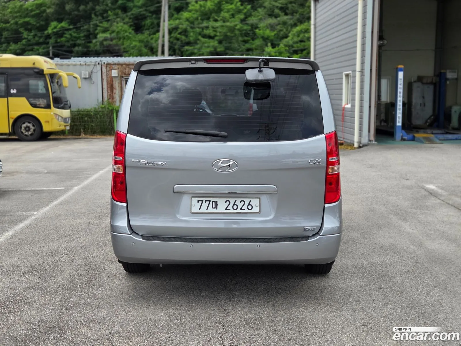 Hyundai Grand Starex 2012 — 2