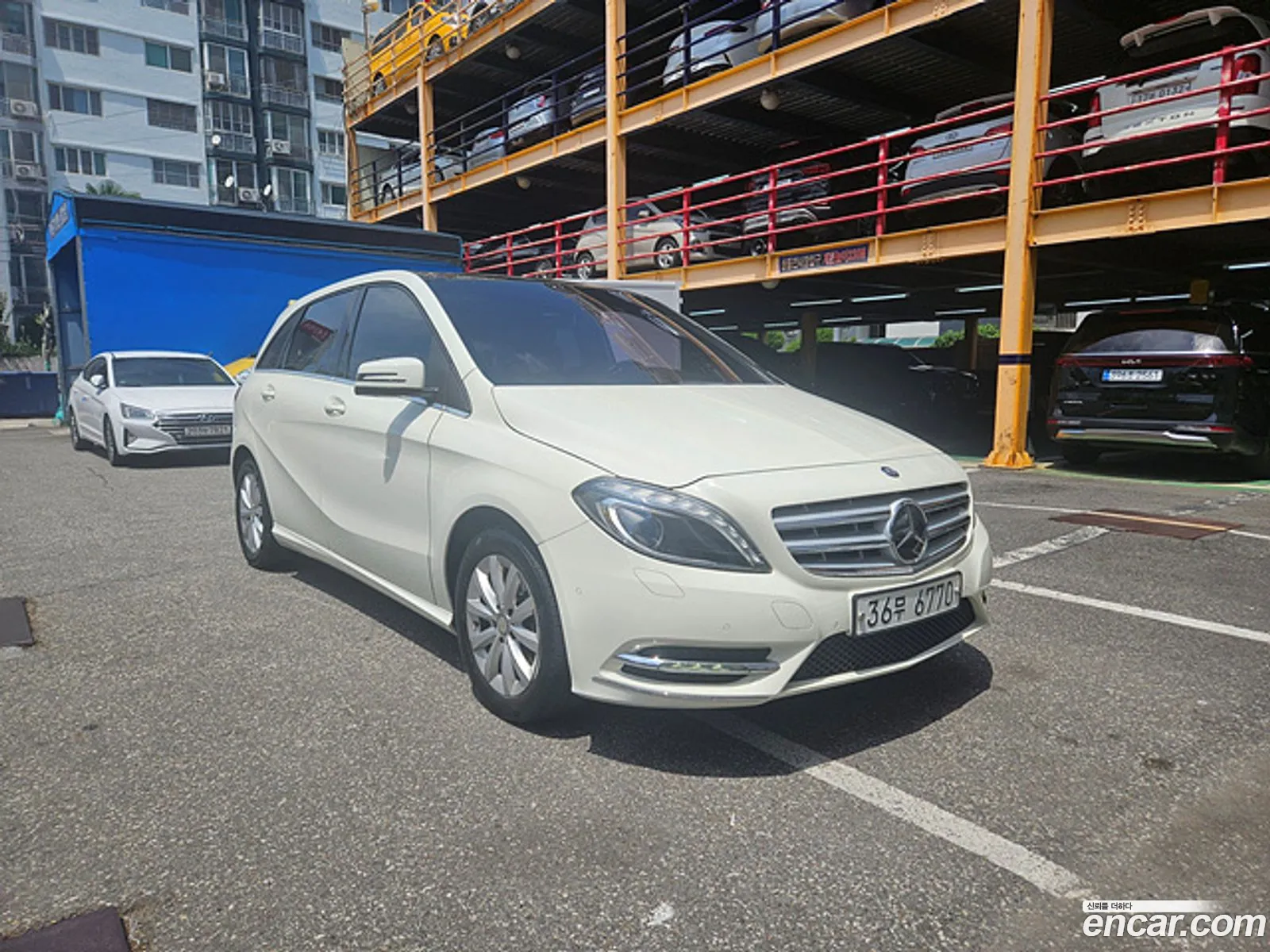Mercedes-Benz B-Class W246 2014 — 18
