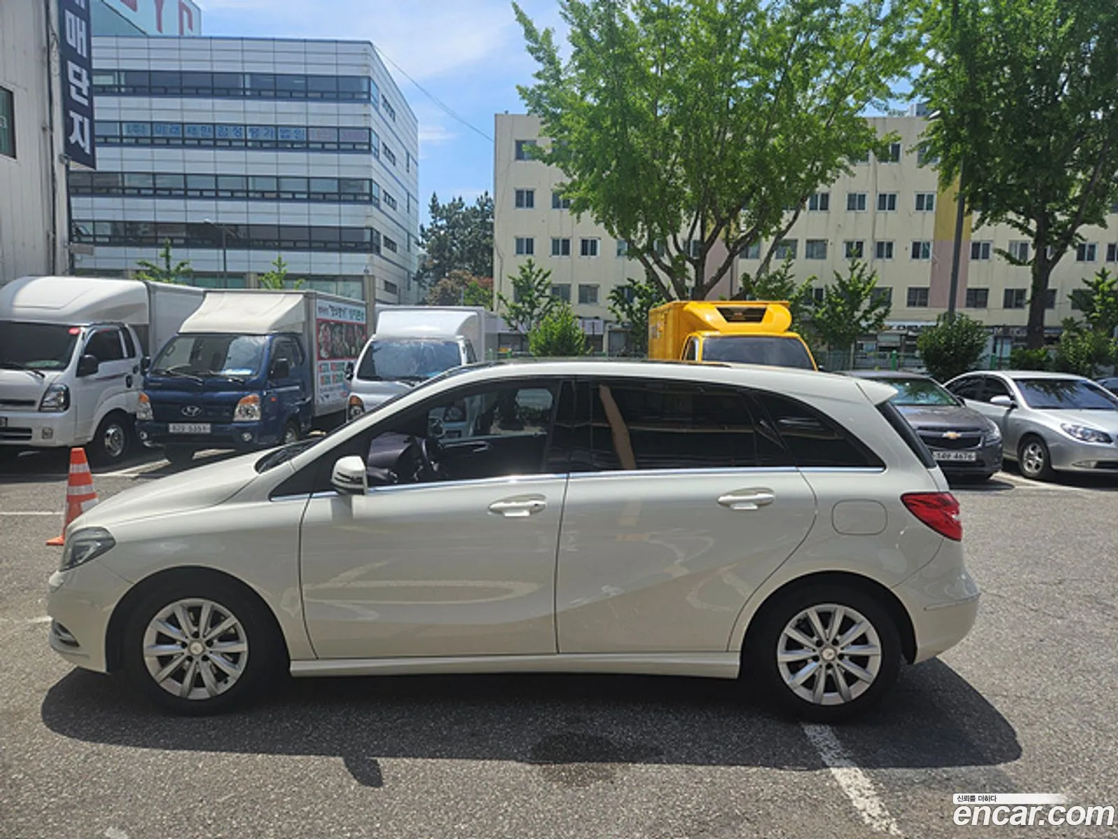 Mercedes-Benz B-Class W246 2014 — 15