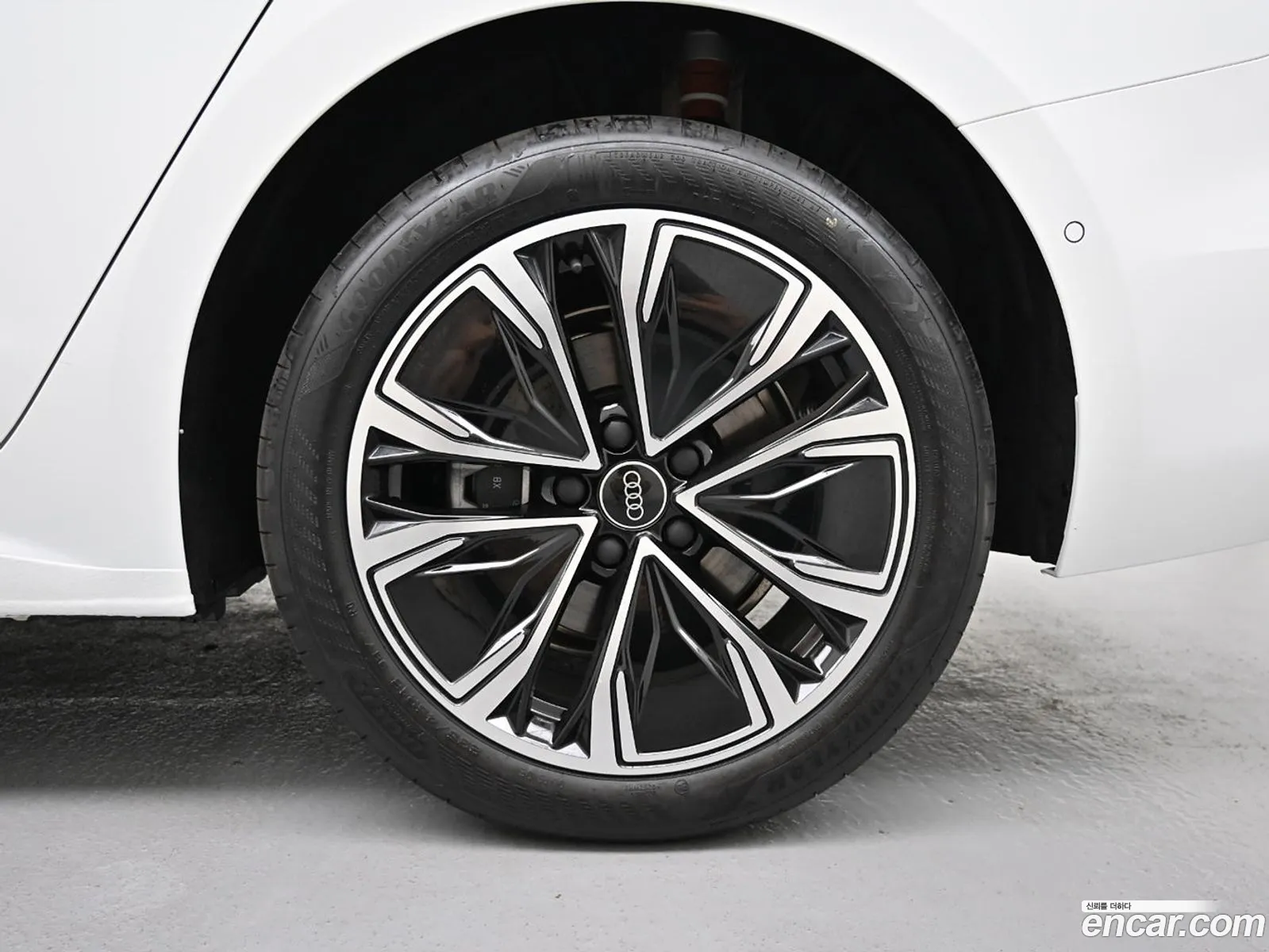 Audi A5 2025 — 13