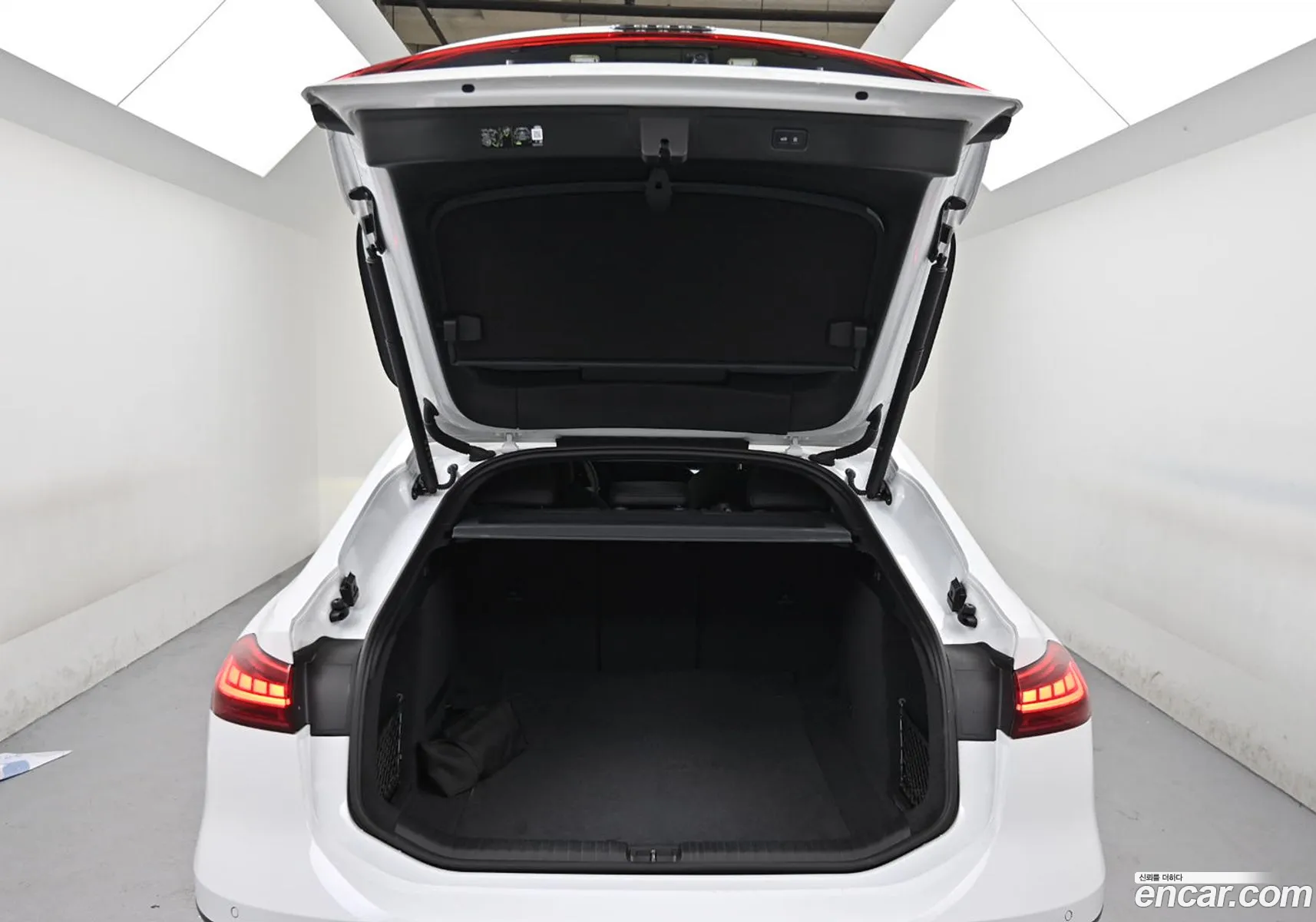 Audi A6 e-tron 2025 — 8