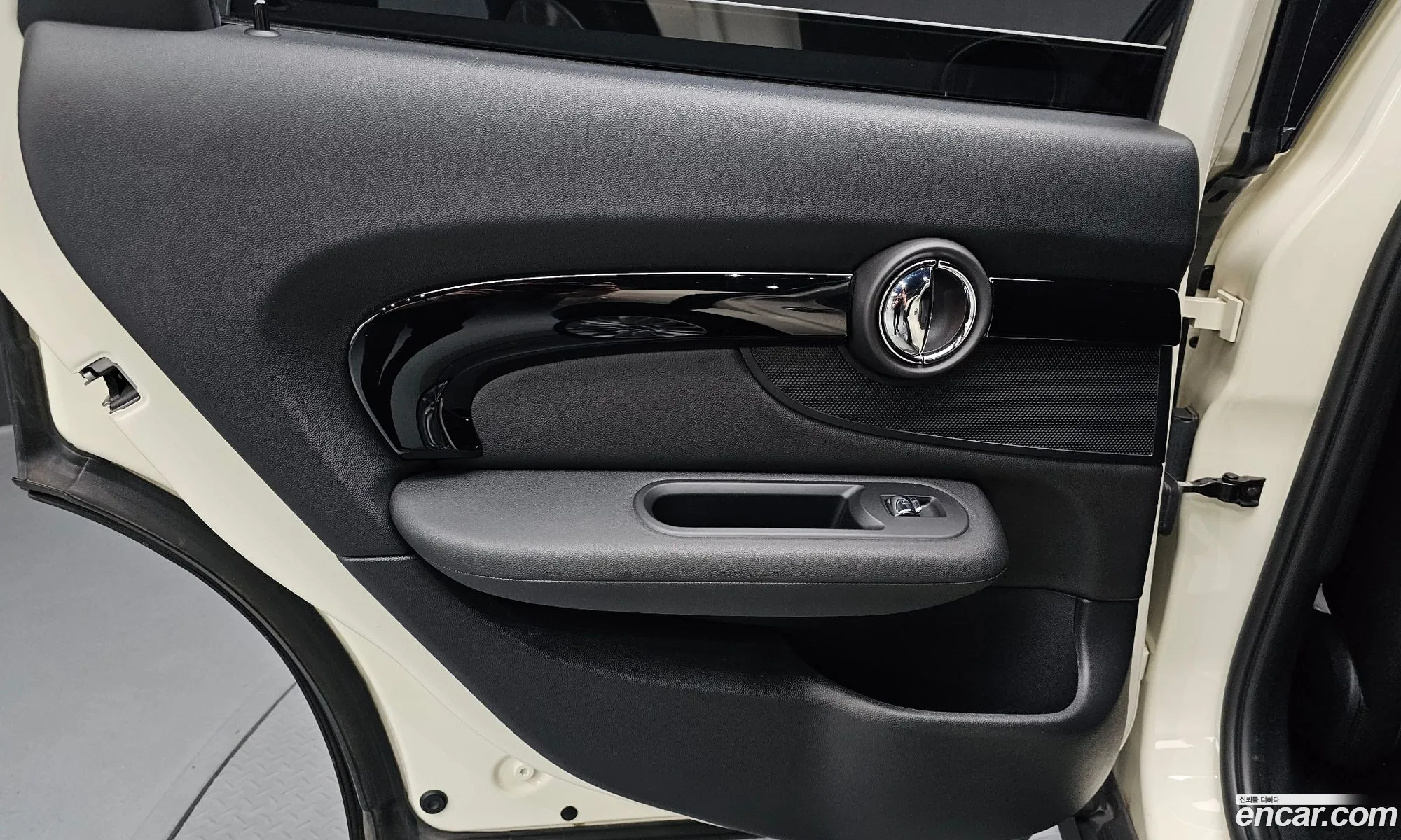 Mini Cooper Clubman 2019 — 24