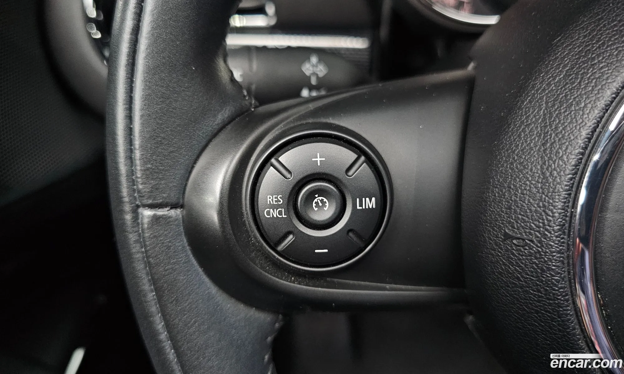 Mini Cooper Clubman 2019 — 30