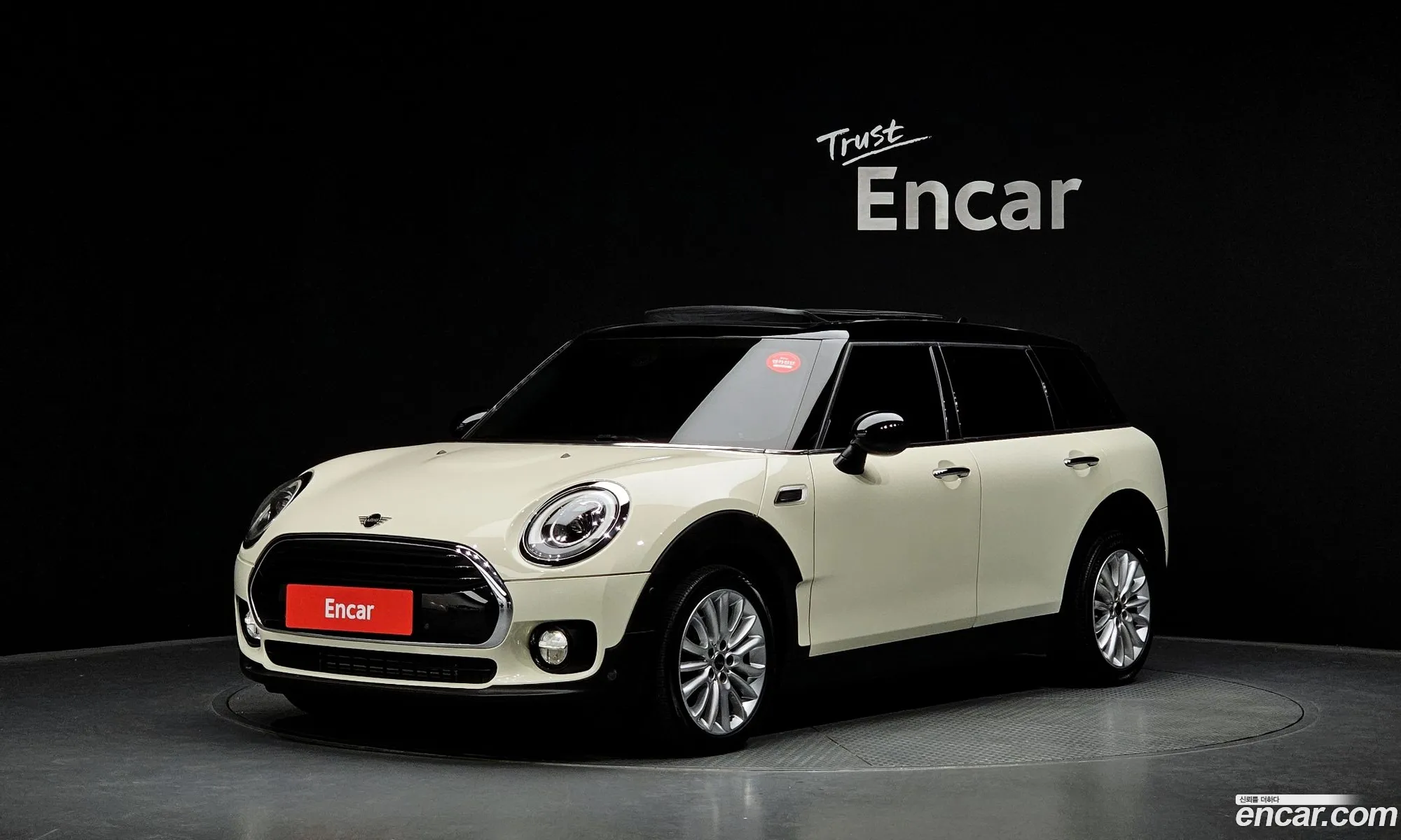 Mini Cooper Clubman 2019 — 28