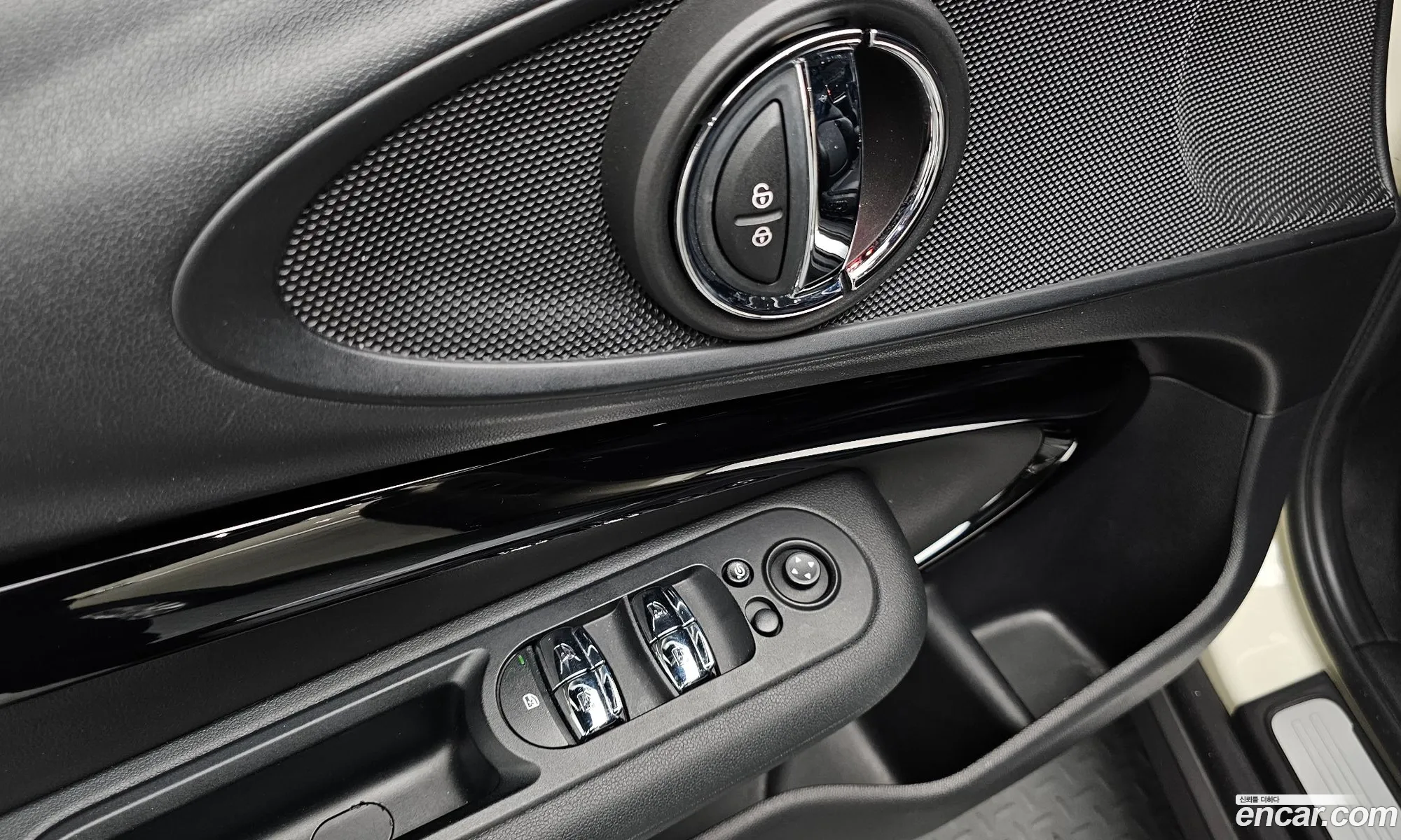 Mini Cooper Clubman 2019 — 15