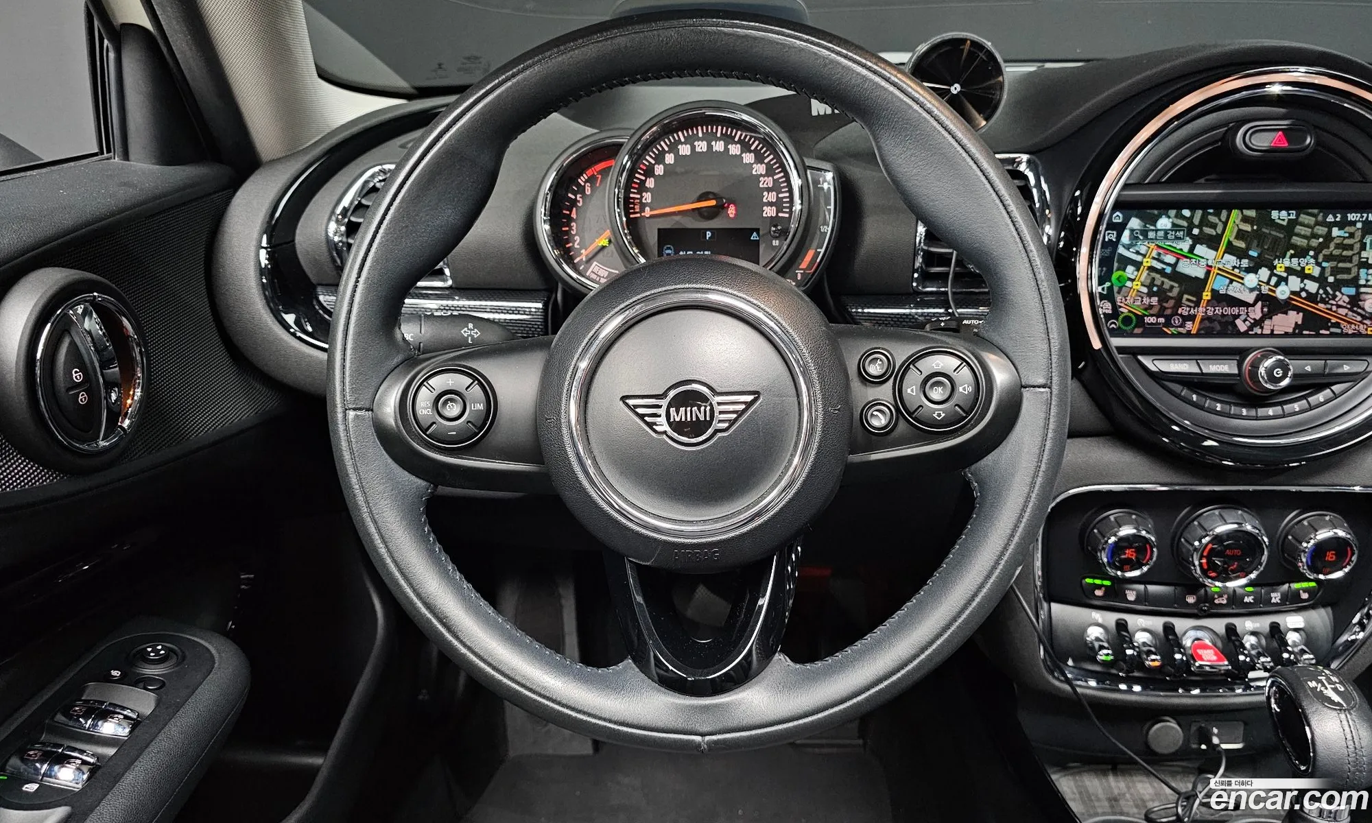 Mini Cooper Clubman 2019 — 7