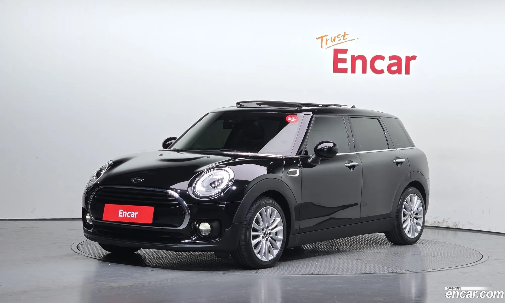 Mini Cooper Clubman 2016 WMWLN5107G2B27370 — 18