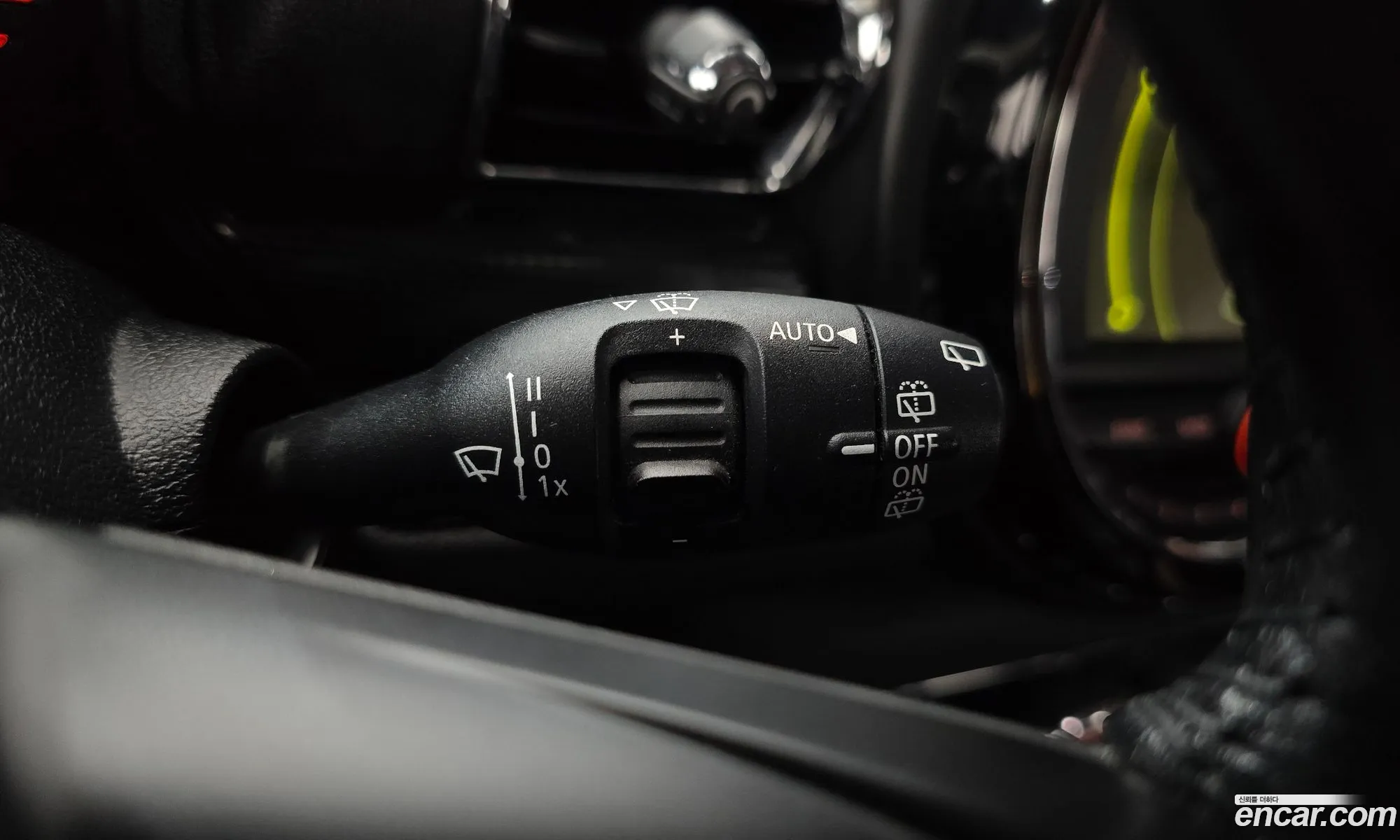Mini Cooper Clubman 2016 WMWLN5107G2B27370 — 14