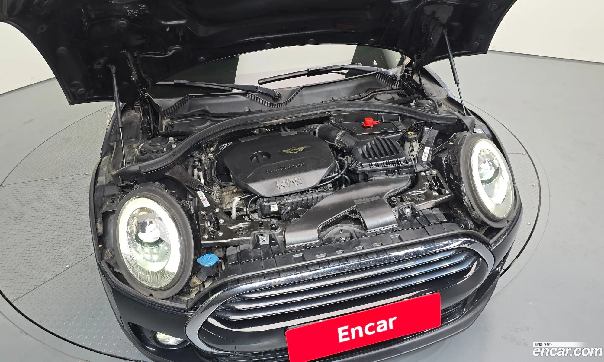 Mini Cooper Clubman 2016 WMWLN5107G2B27370 — 12