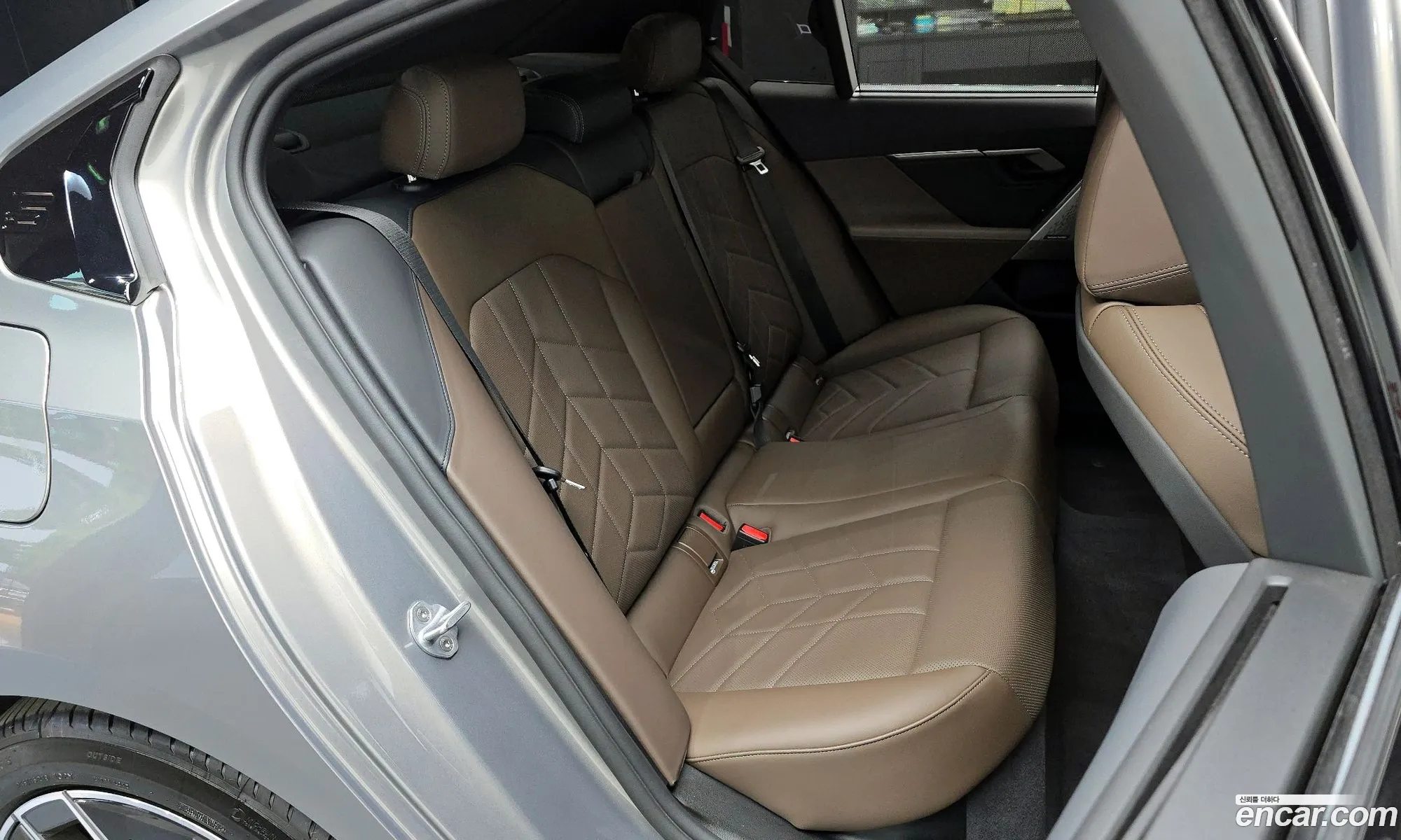 BMW i5 2025 — 19