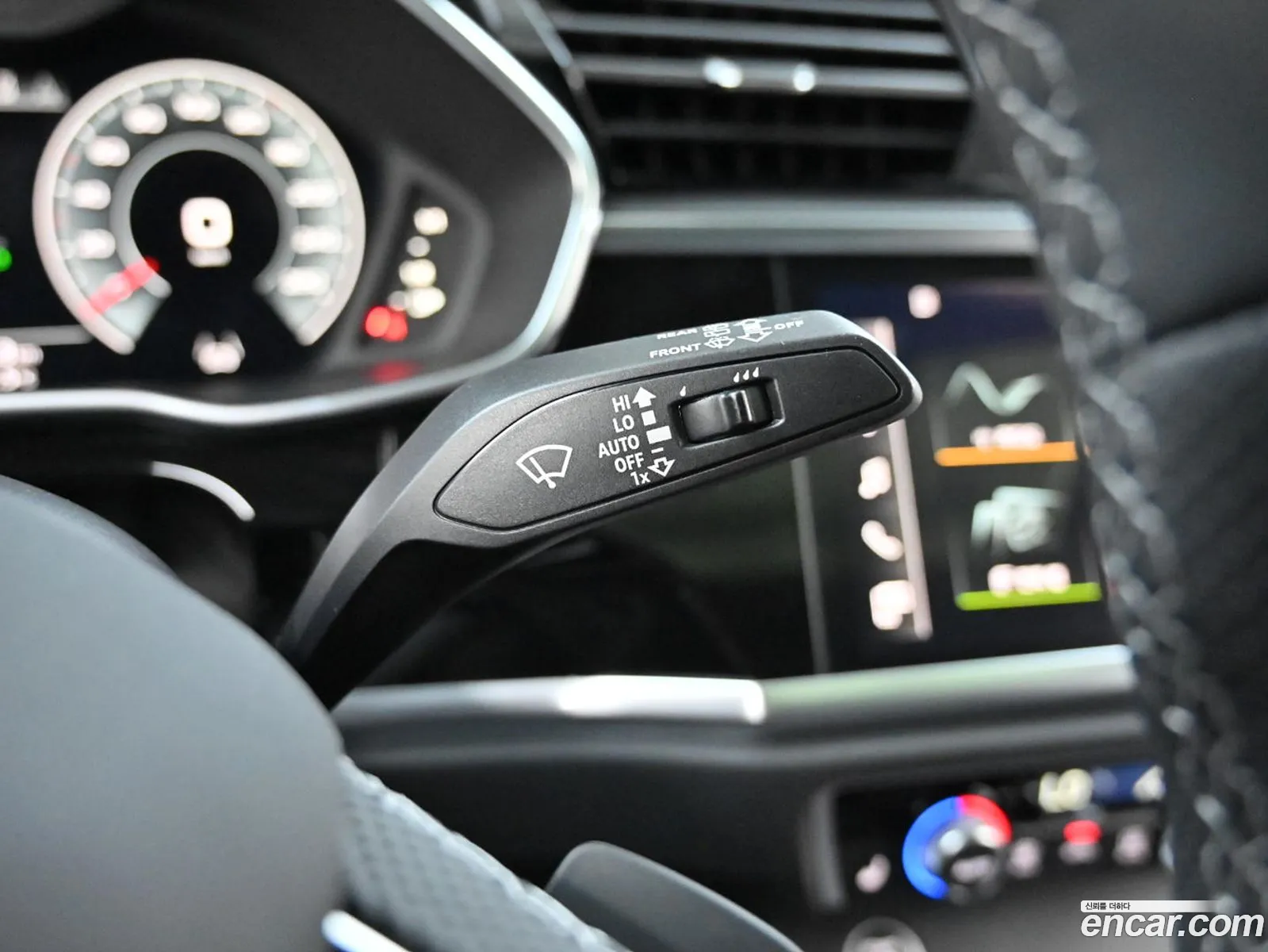 Audi Q3 2025 — 14