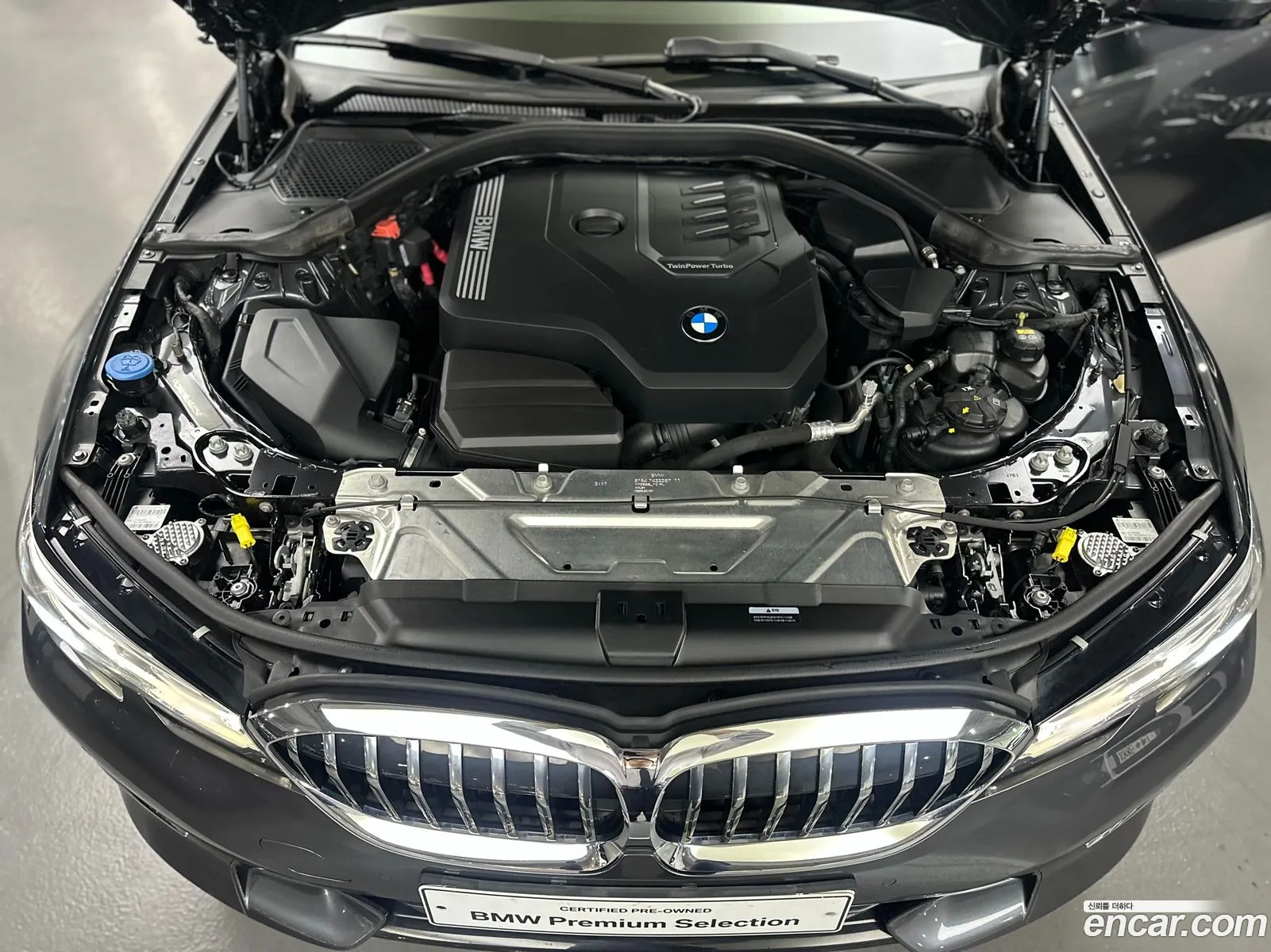 BMW 3 Series 2022 — 8