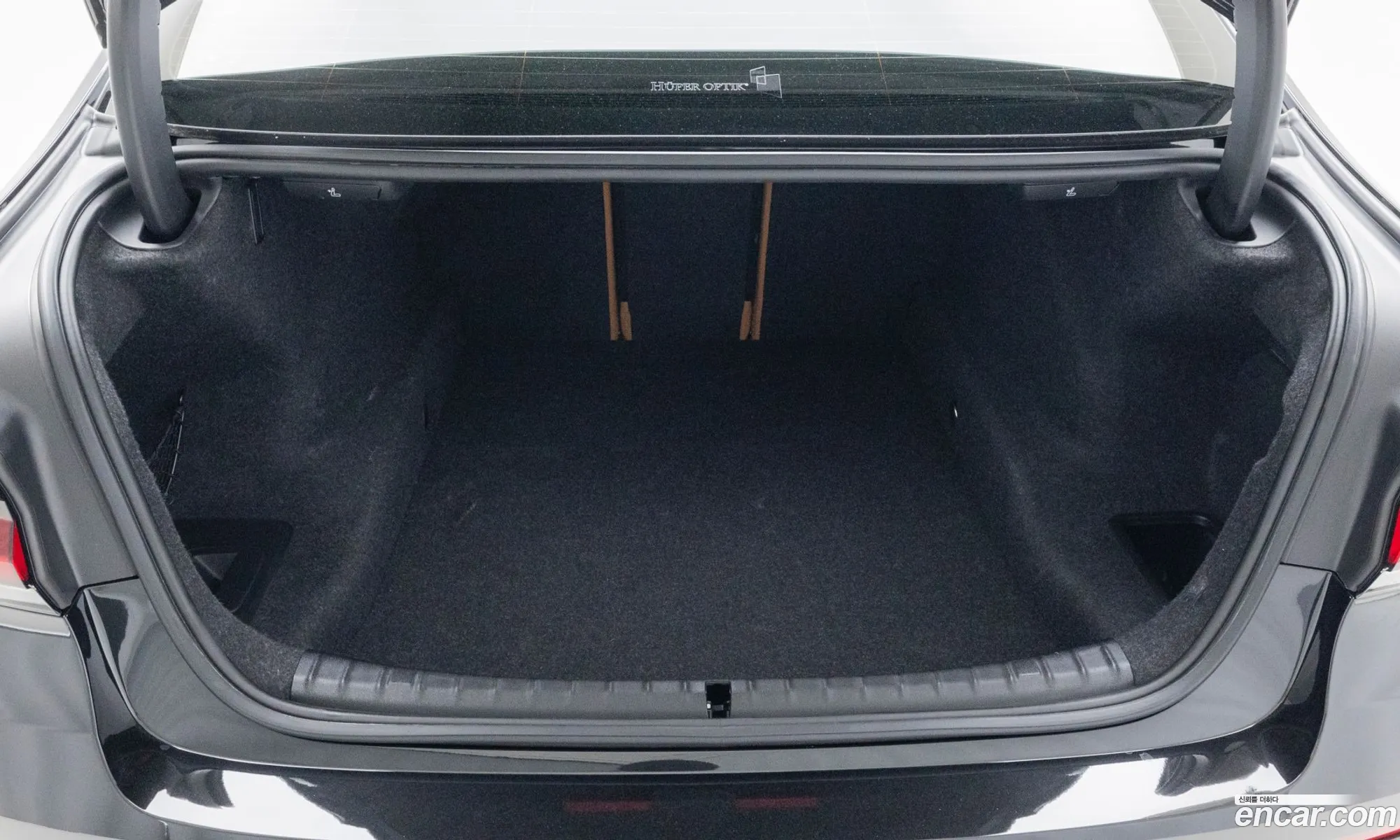 BMW 5 Series 2023 — 17