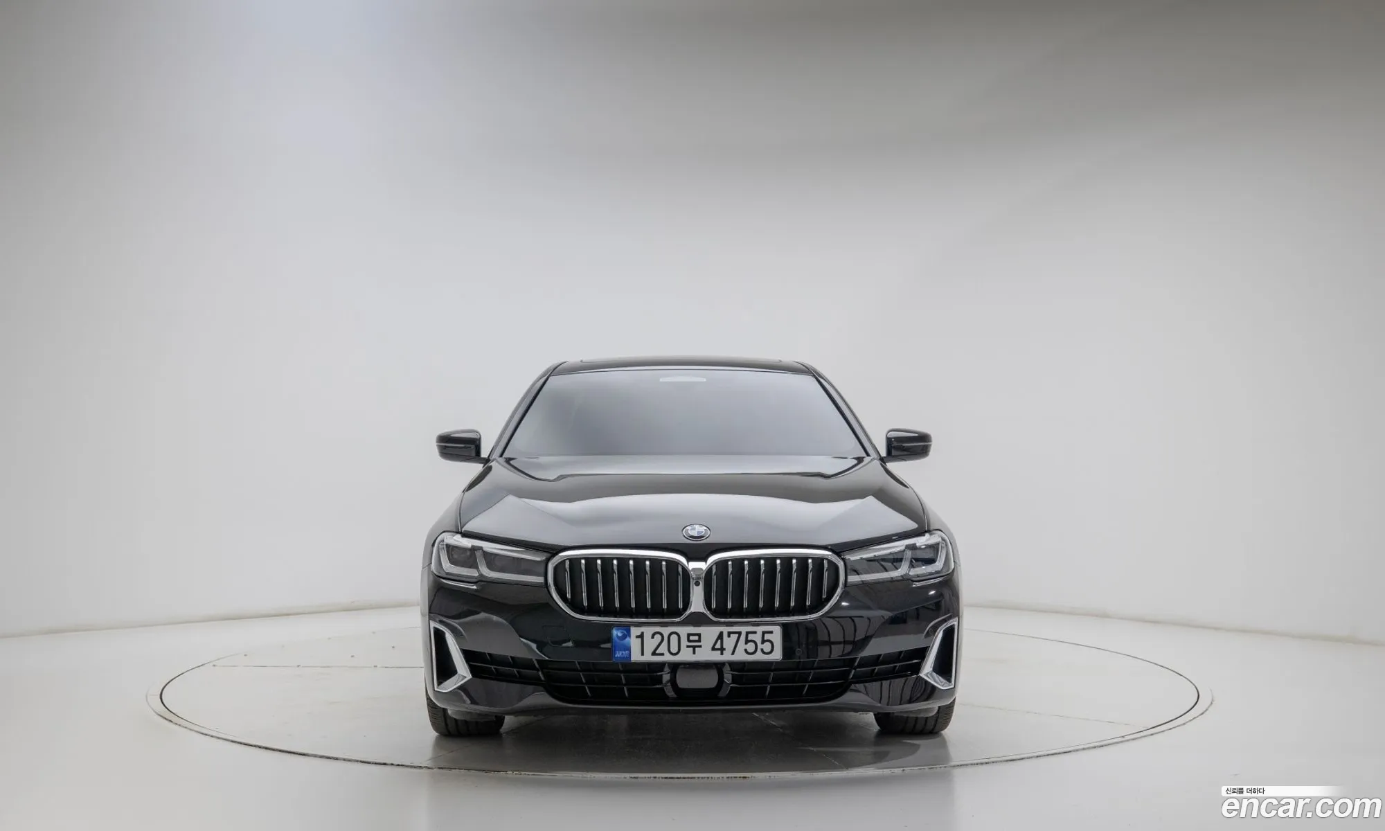 BMW 5 Series 2023 — 10