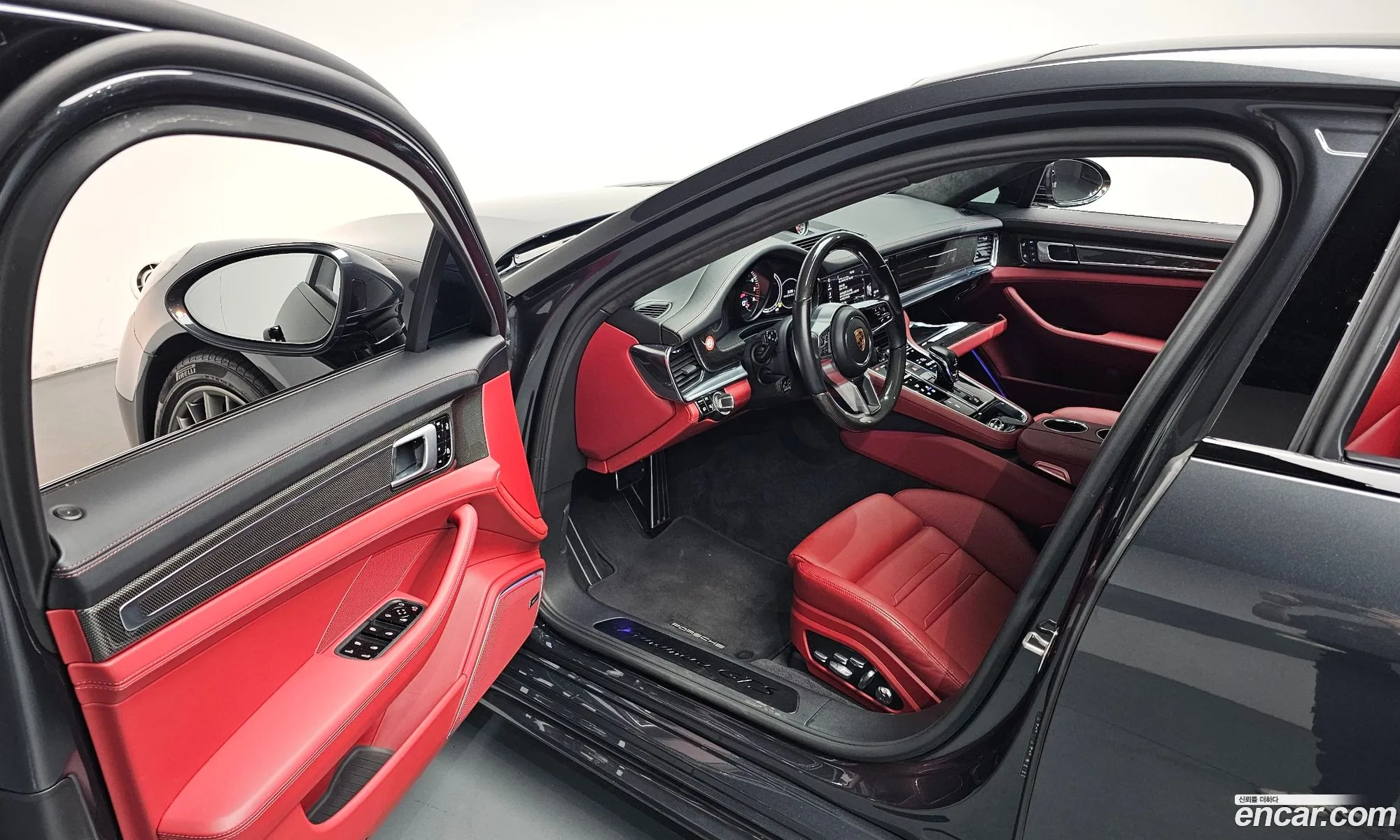 Porsche Panamera 2020 — 38