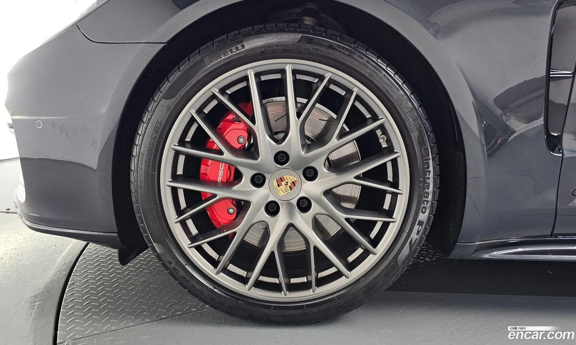 Porsche Panamera 2020 — 21