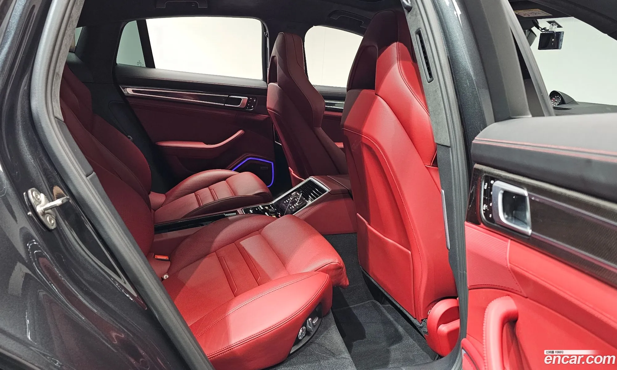 Porsche Panamera 2020 — 33
