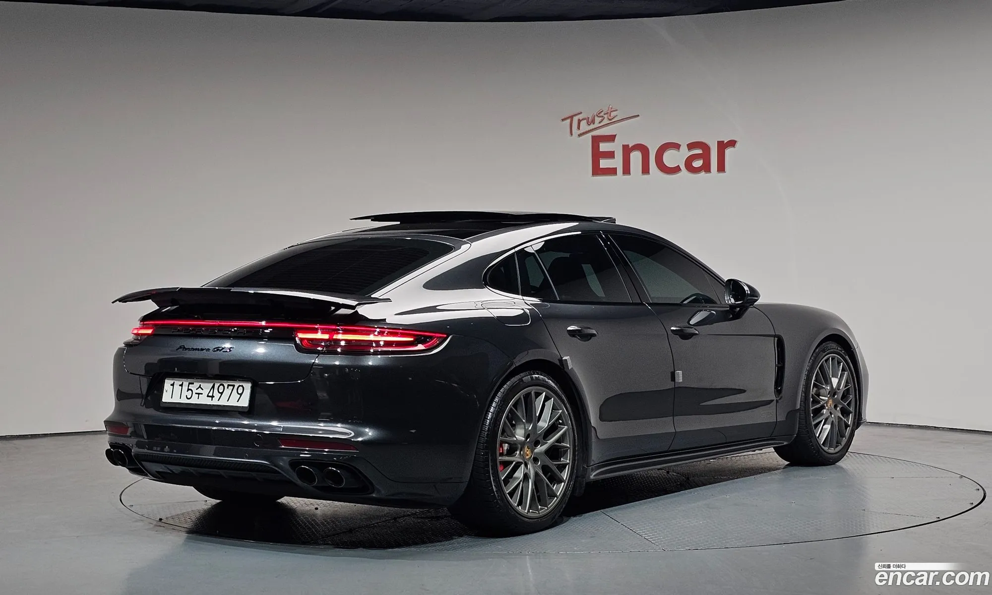 Porsche Panamera 2020 — 31