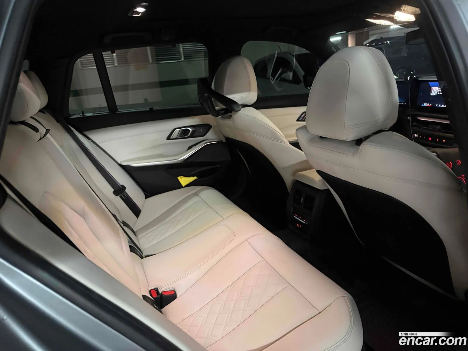 BMW 3 Series 2025 — 5