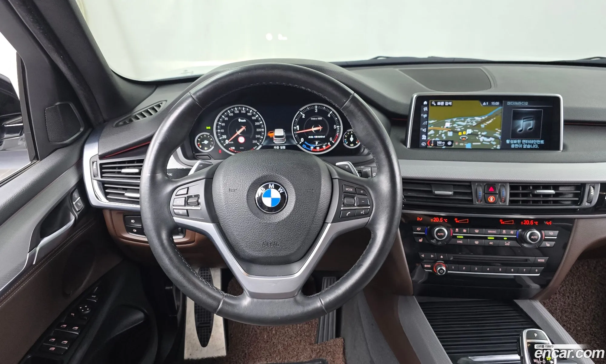 BMW X5 2018 WBAKS4101J0Y70895 — 8