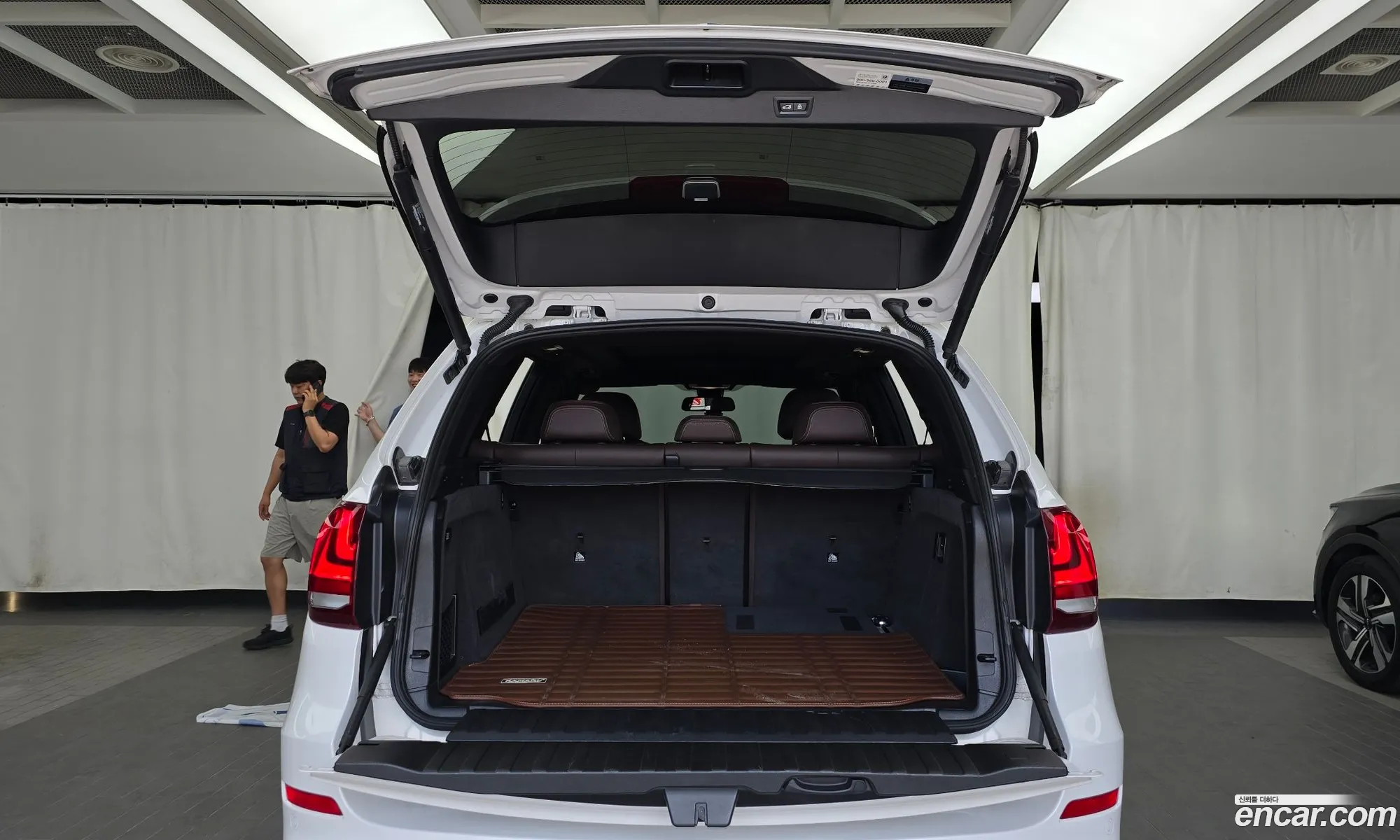 BMW X5 2018 WBAKS4101J0Y70895 — 7