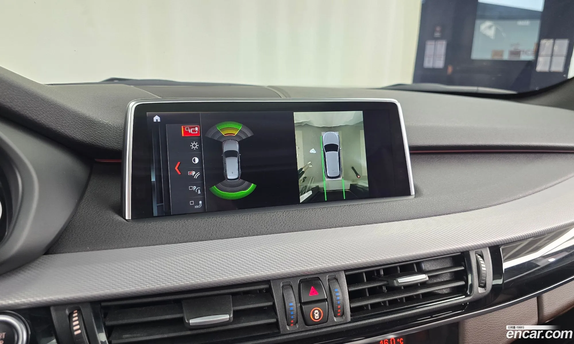 BMW X5 2018 WBAKS4101J0Y70895 — 14