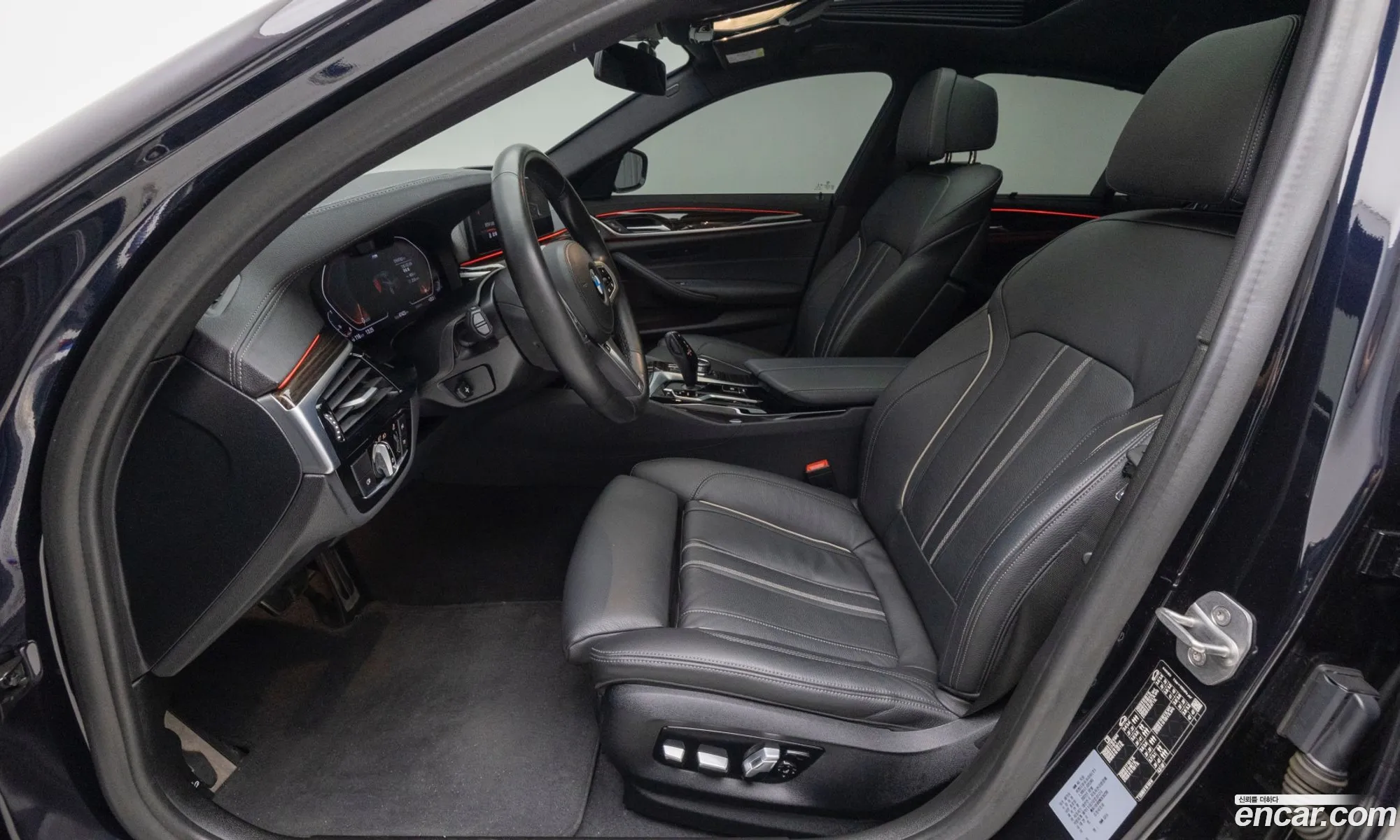 BMW 5 Series 2022 — 18