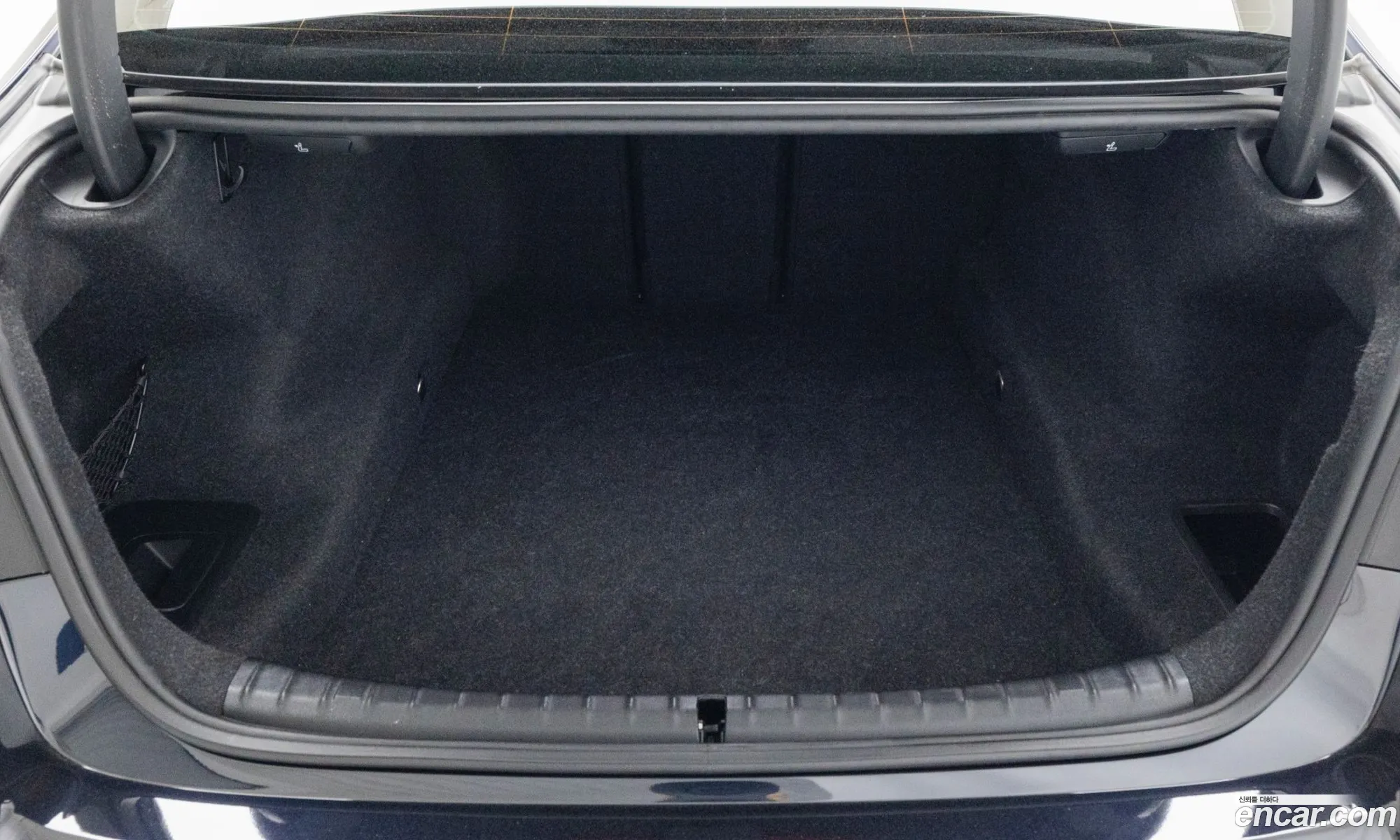 BMW 5 Series 2022 — 16