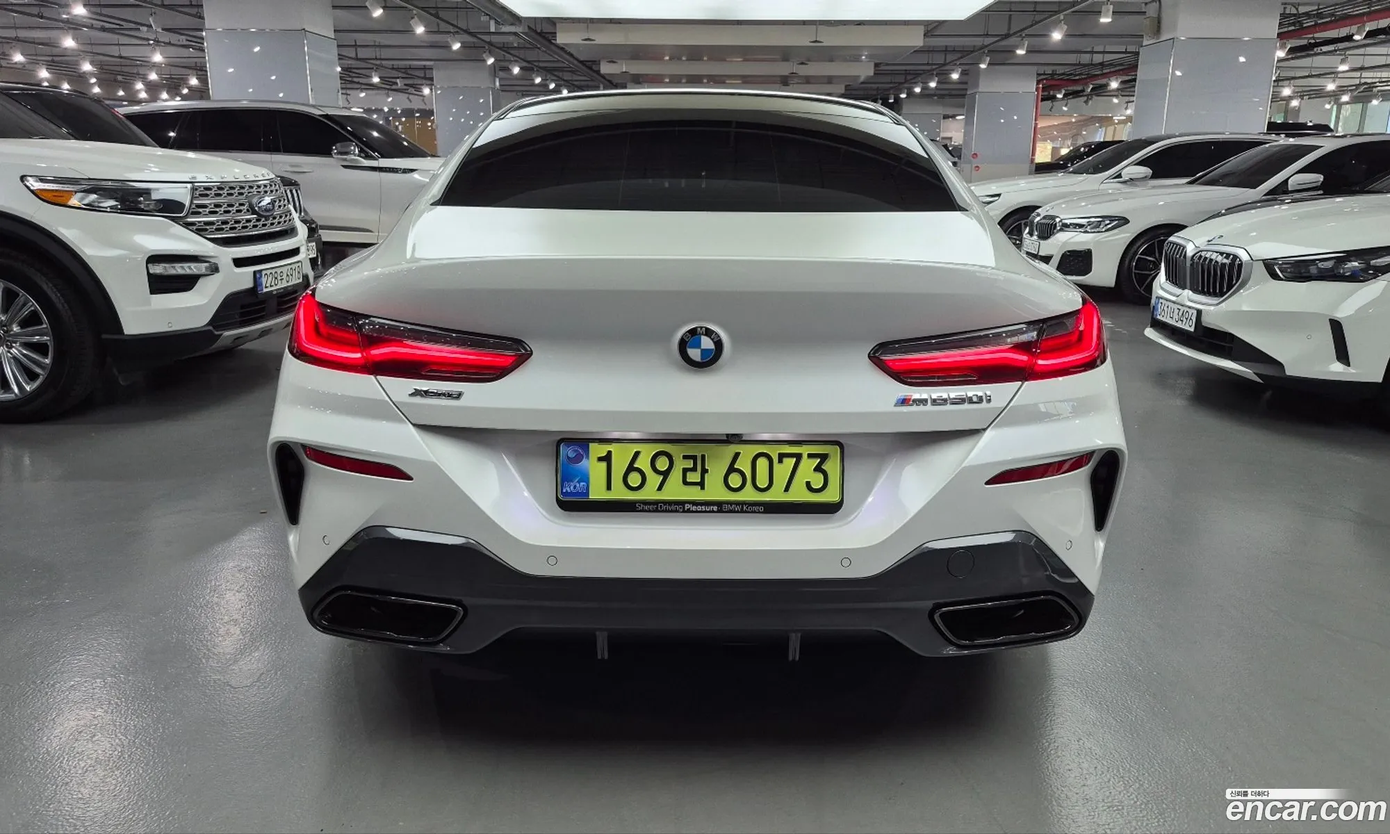 BMW 8 Series 2025 — 2