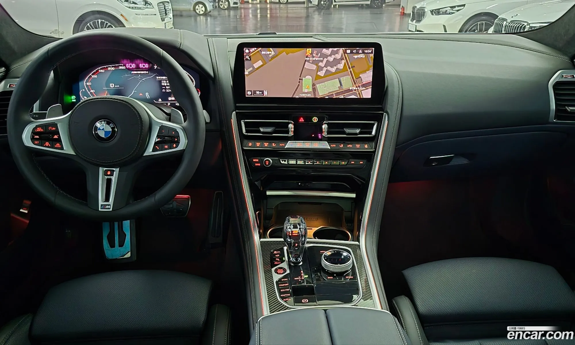 BMW 8 Series 2025 — 11