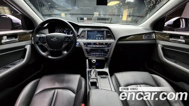 Hyundai LF Sonata 2016 — 4