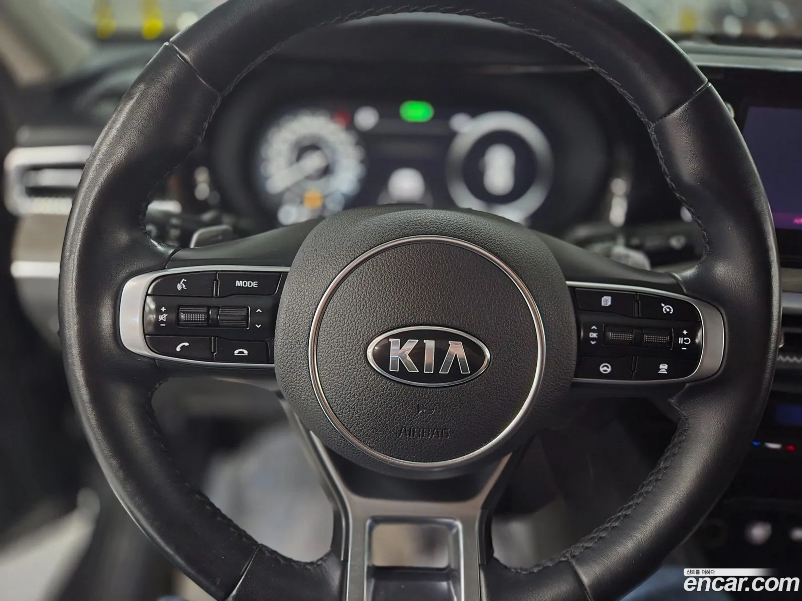 Kia K5 2020 — 3