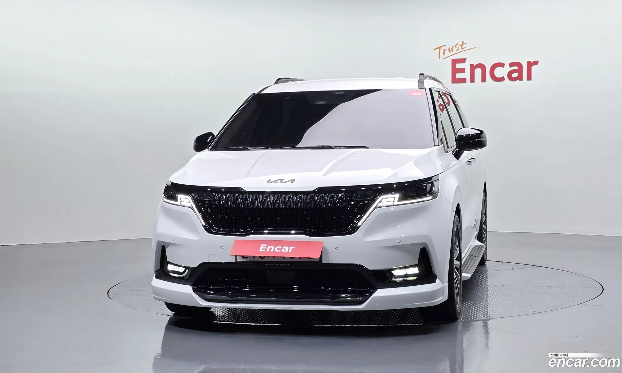 Kia Carnival 2023 KNANB813BPS284188 — 2