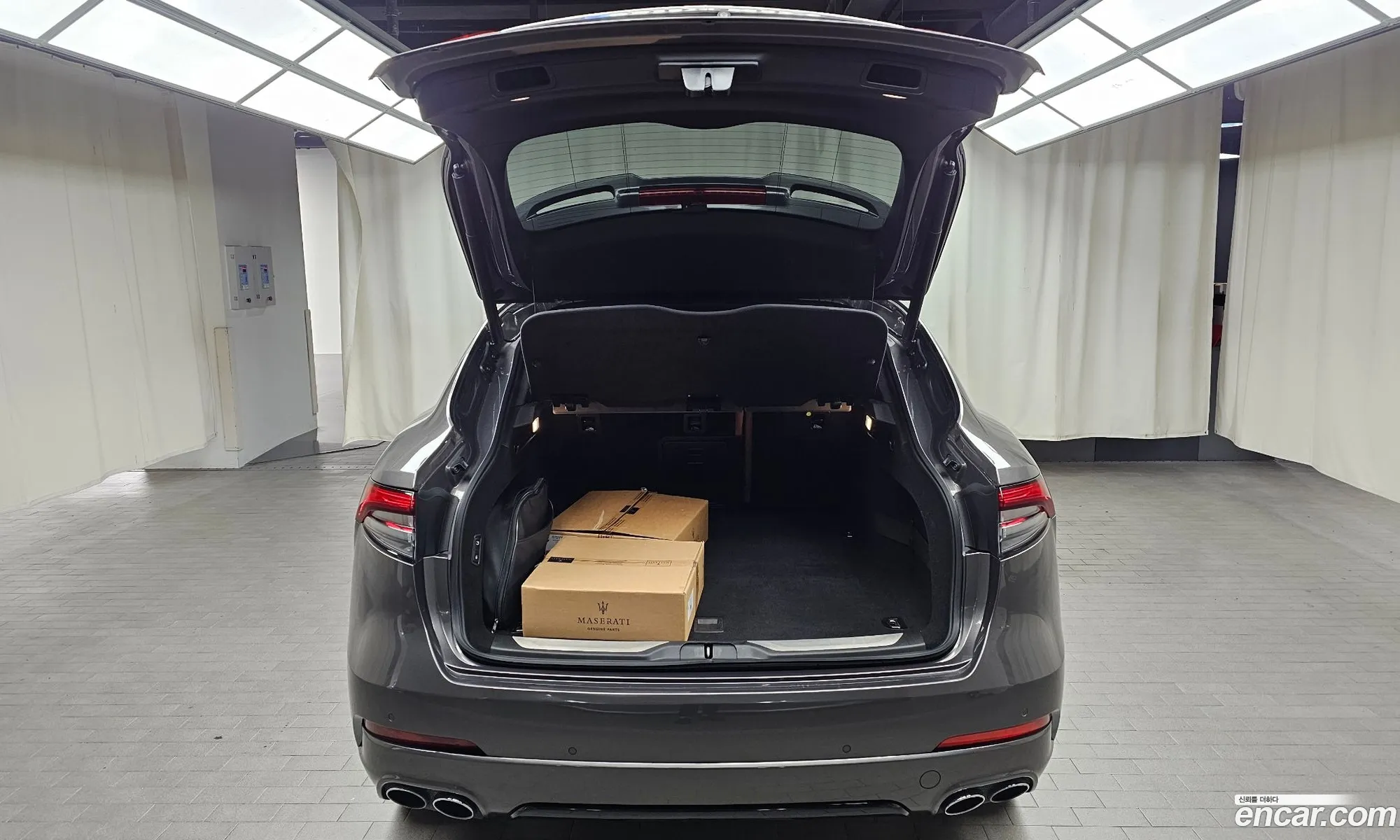 Maserati Levante 2018 ZN661XUG1JX285533 — 4