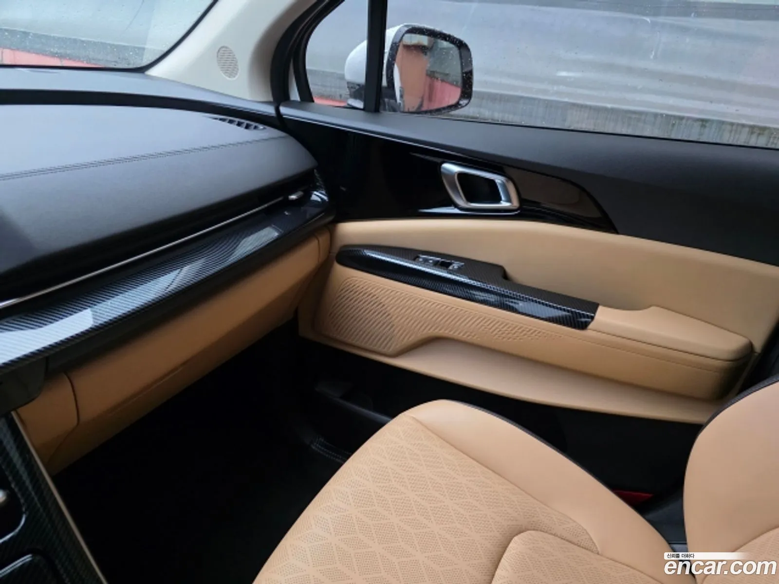 Kia Carnival 2023 — 3