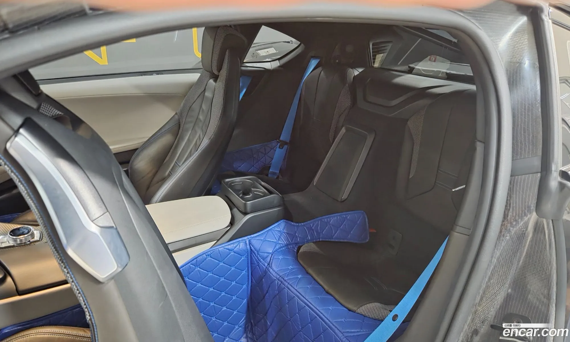BMW i8 2016 — 12