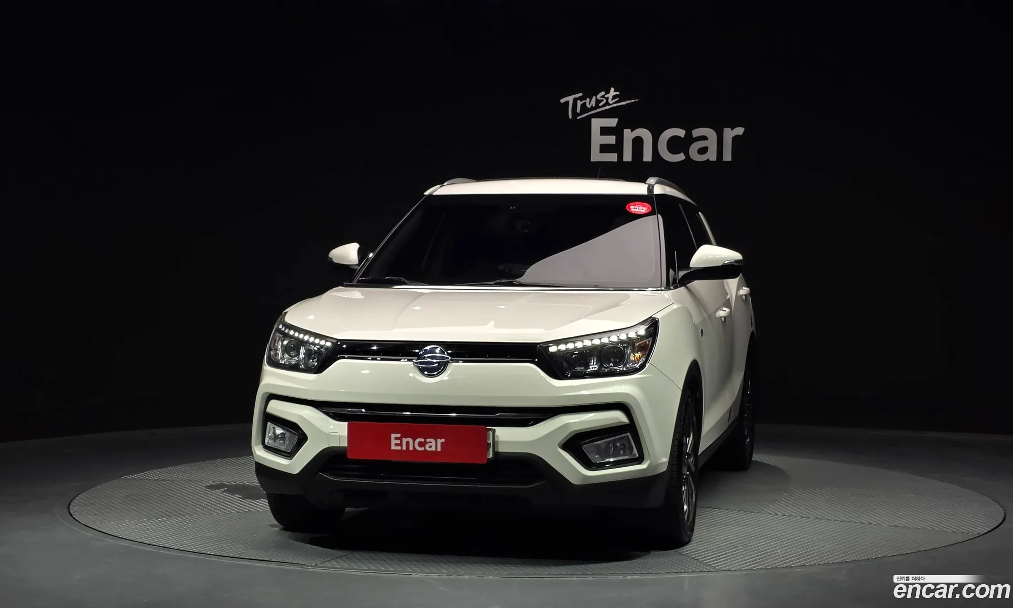 KG Mobility (SsangYong) Tivoli Armour 2017 — 2