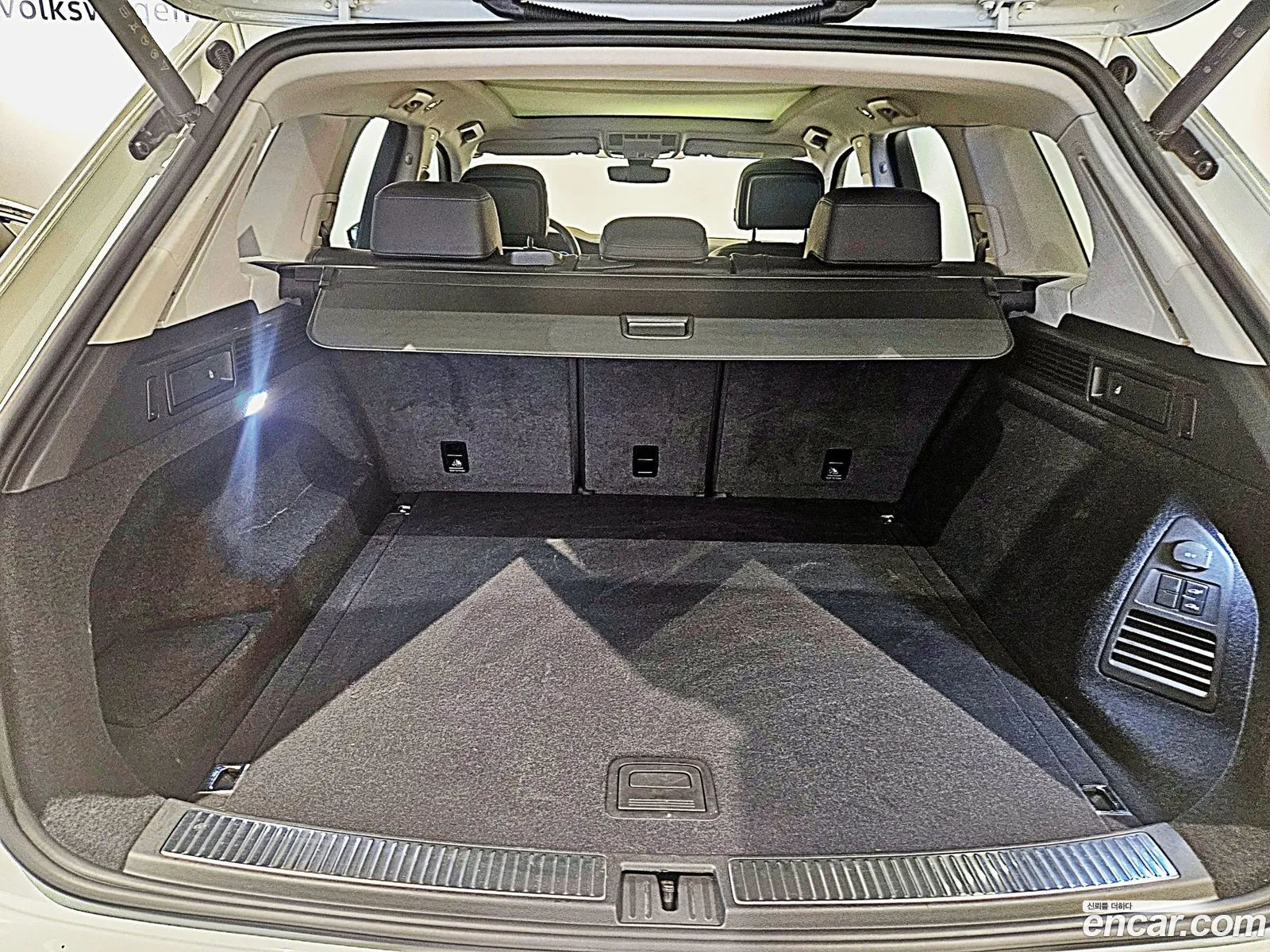 Volkswagen Touareg 2024 — 8