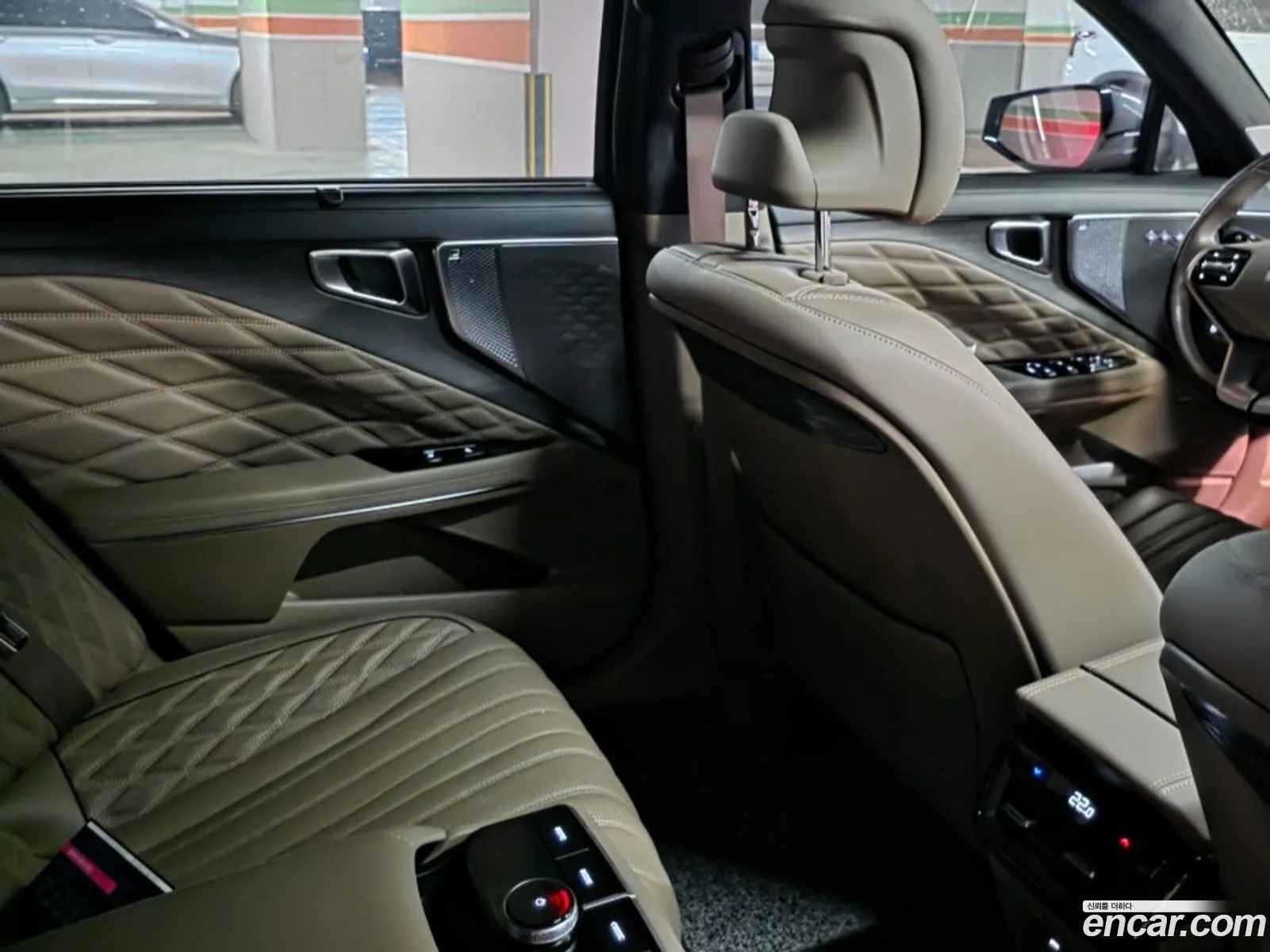 Kia K8 Hybrid 2024 — 2