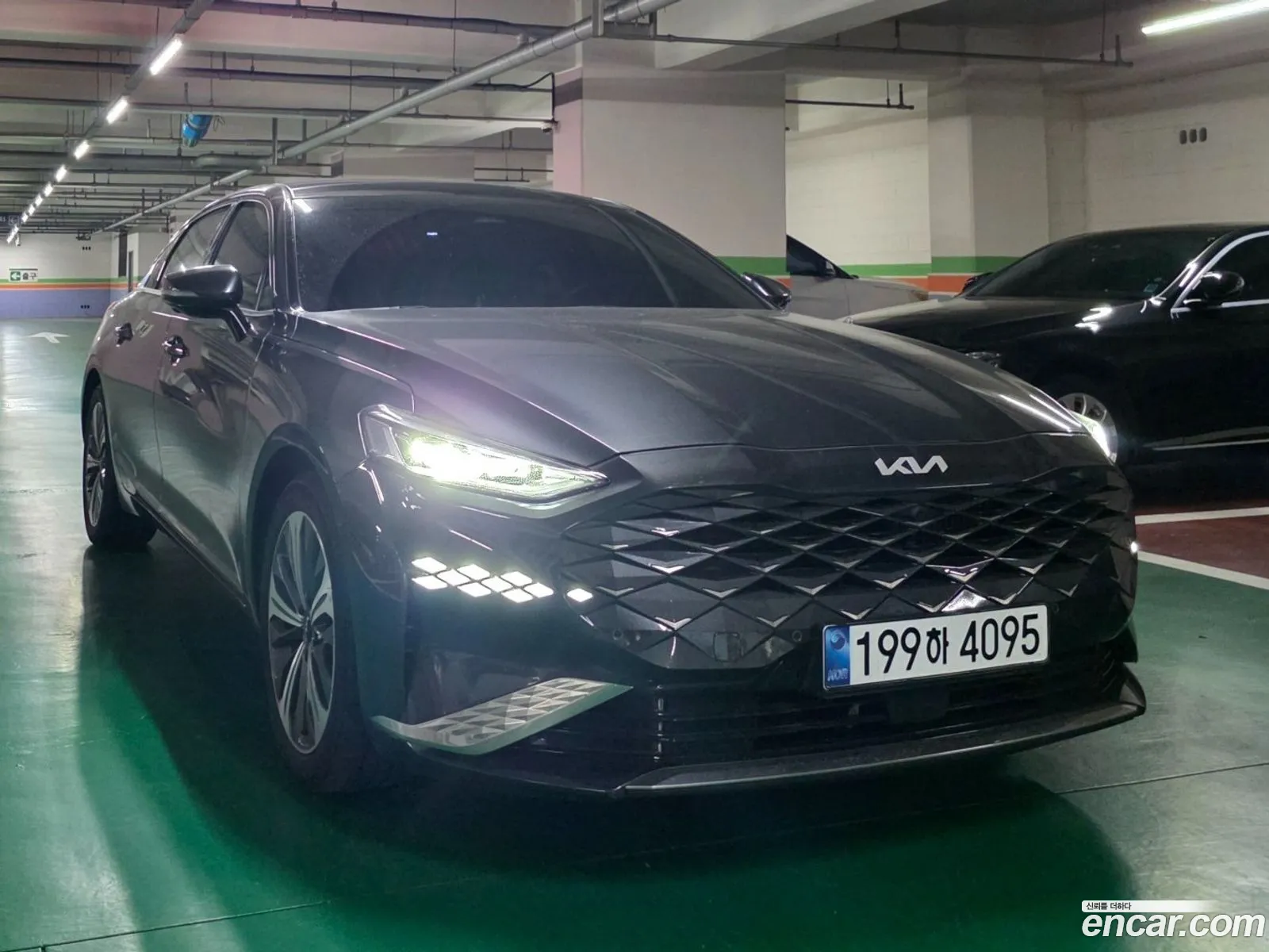 Kia K8 Hybrid 2024 — 4